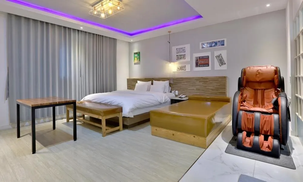 Bed in Hotel Yeogieutte Dongdaegu