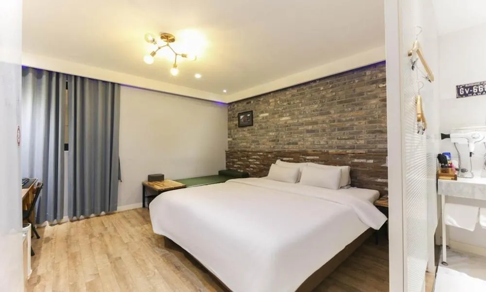 Bed in Hotel Yeogieutte Dongdaegu