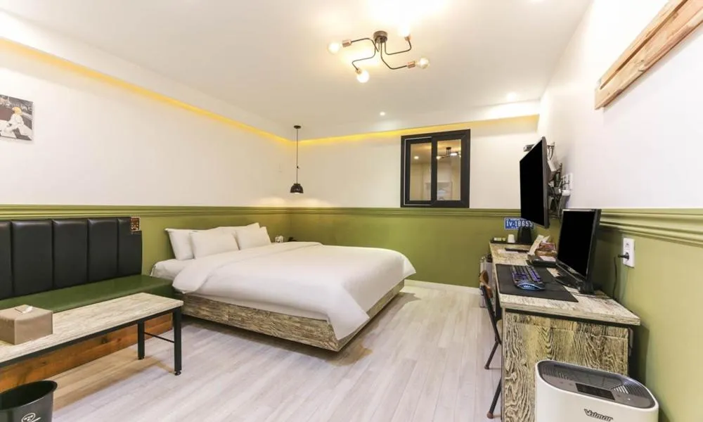 Bed in Hotel Yeogieutte Dongdaegu