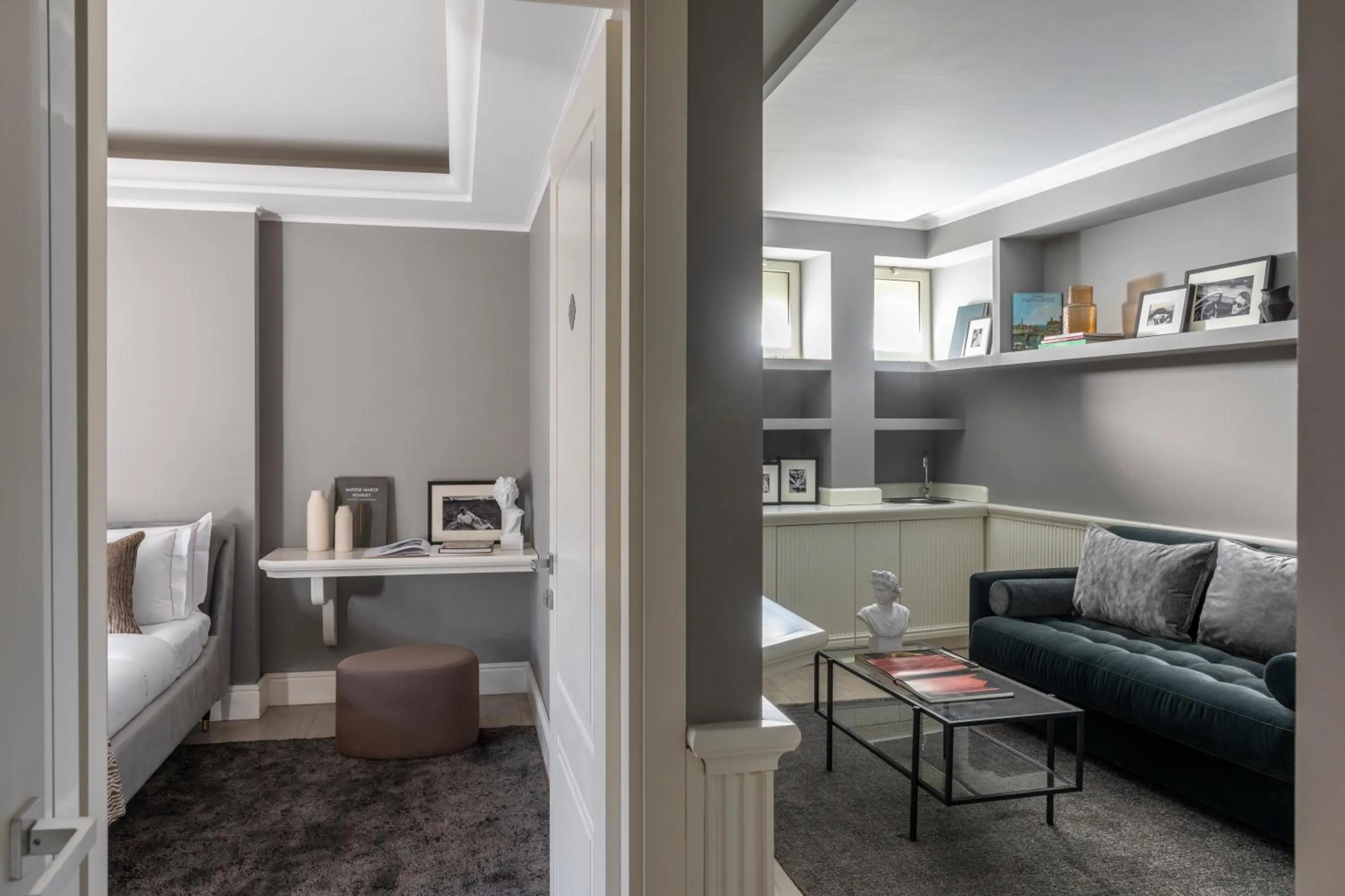 Kitchen or kitchenette, Bed in NAMAN HOTELLERIE - Spagna