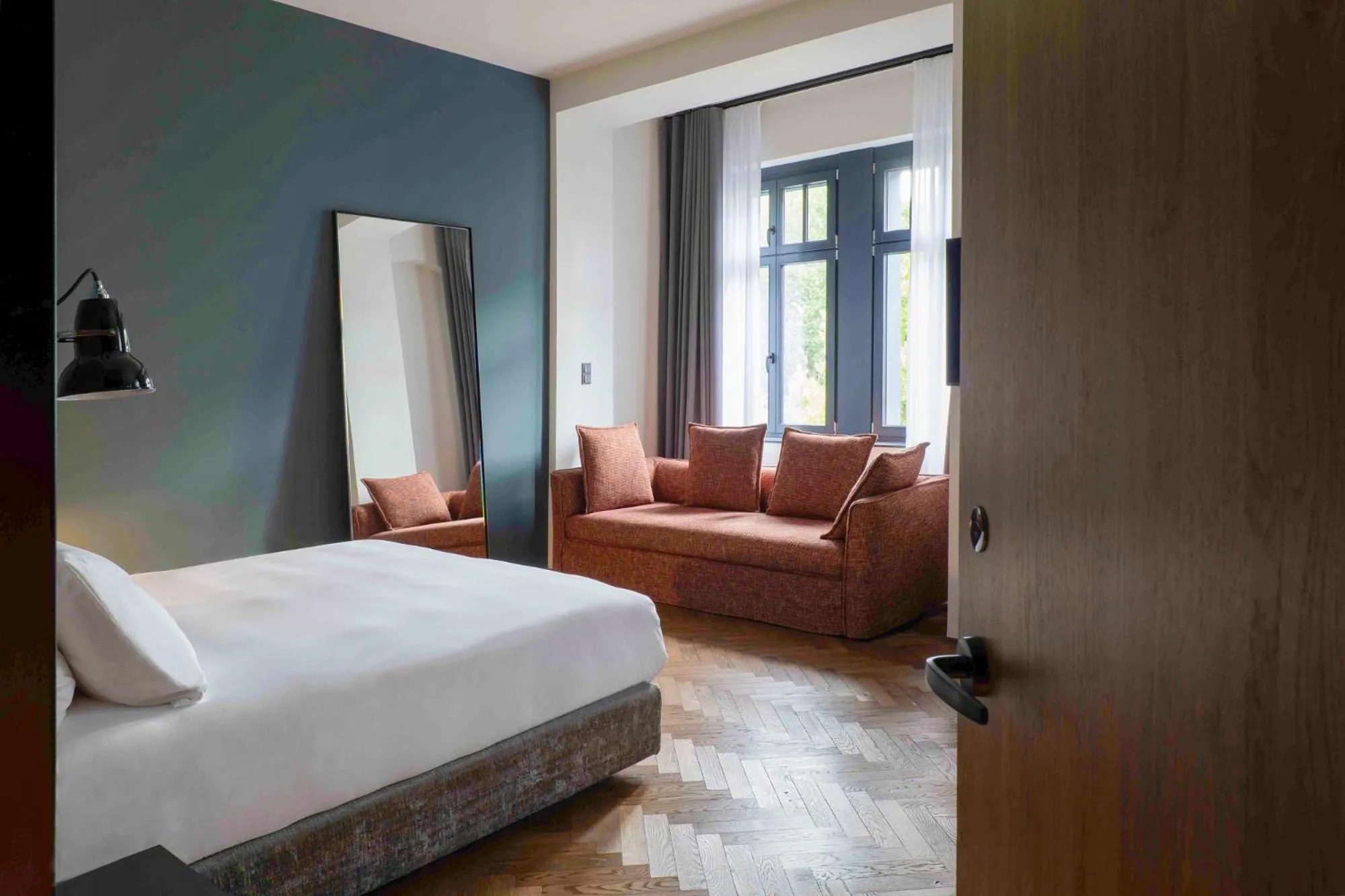 Double Room with Balcony in sly Berlin