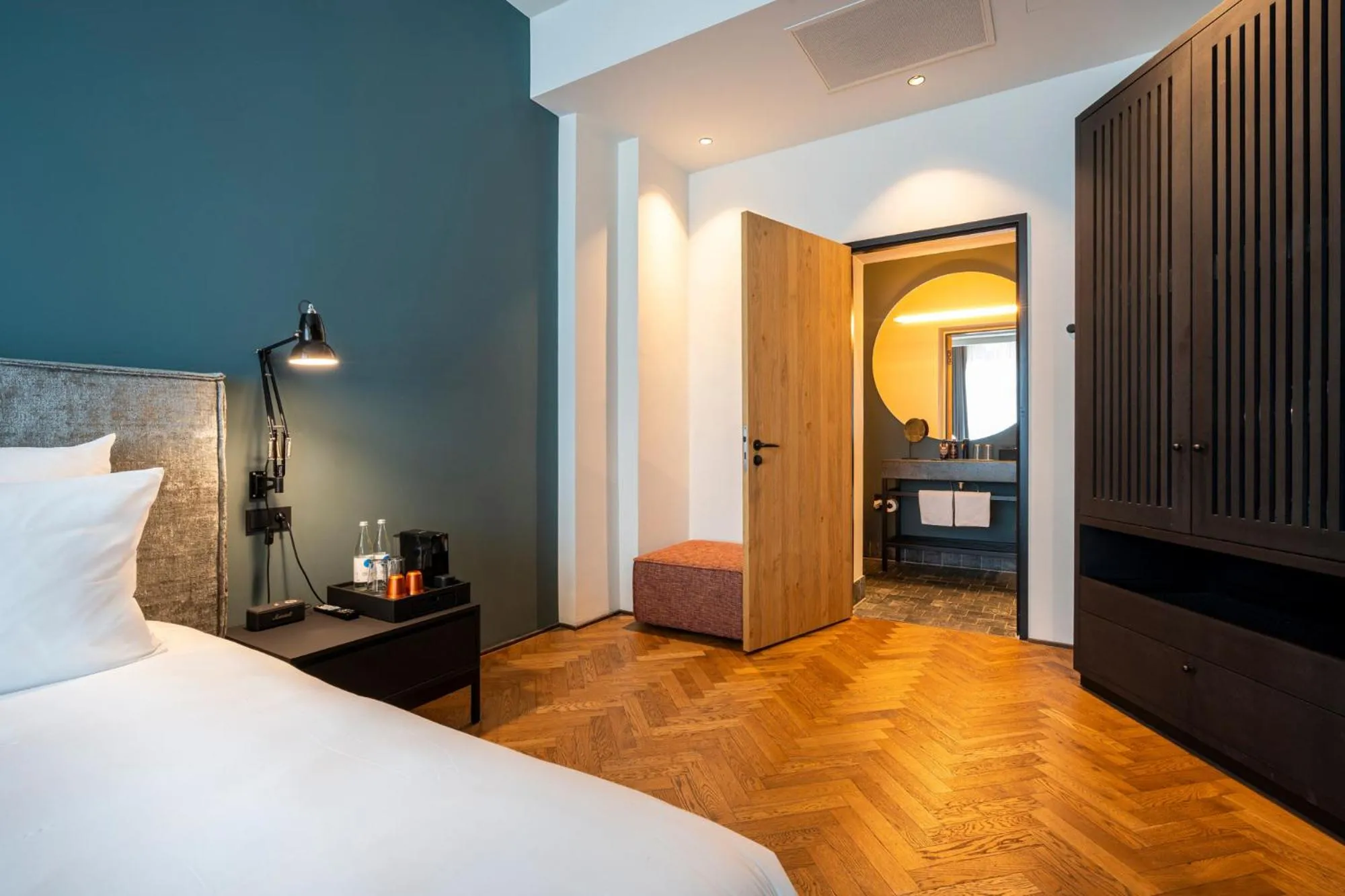 Bedroom, Bed in sly Berlin