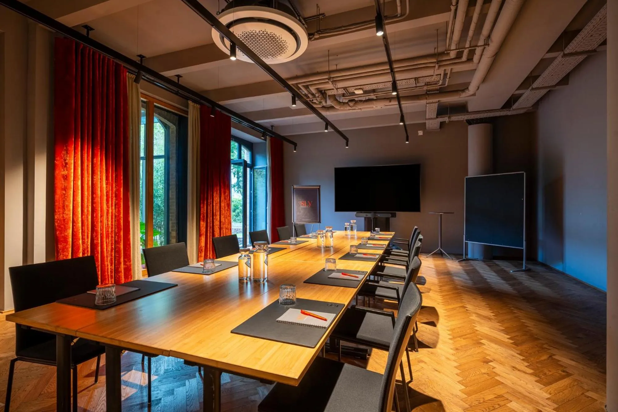 Meeting/conference room in sly Berlin