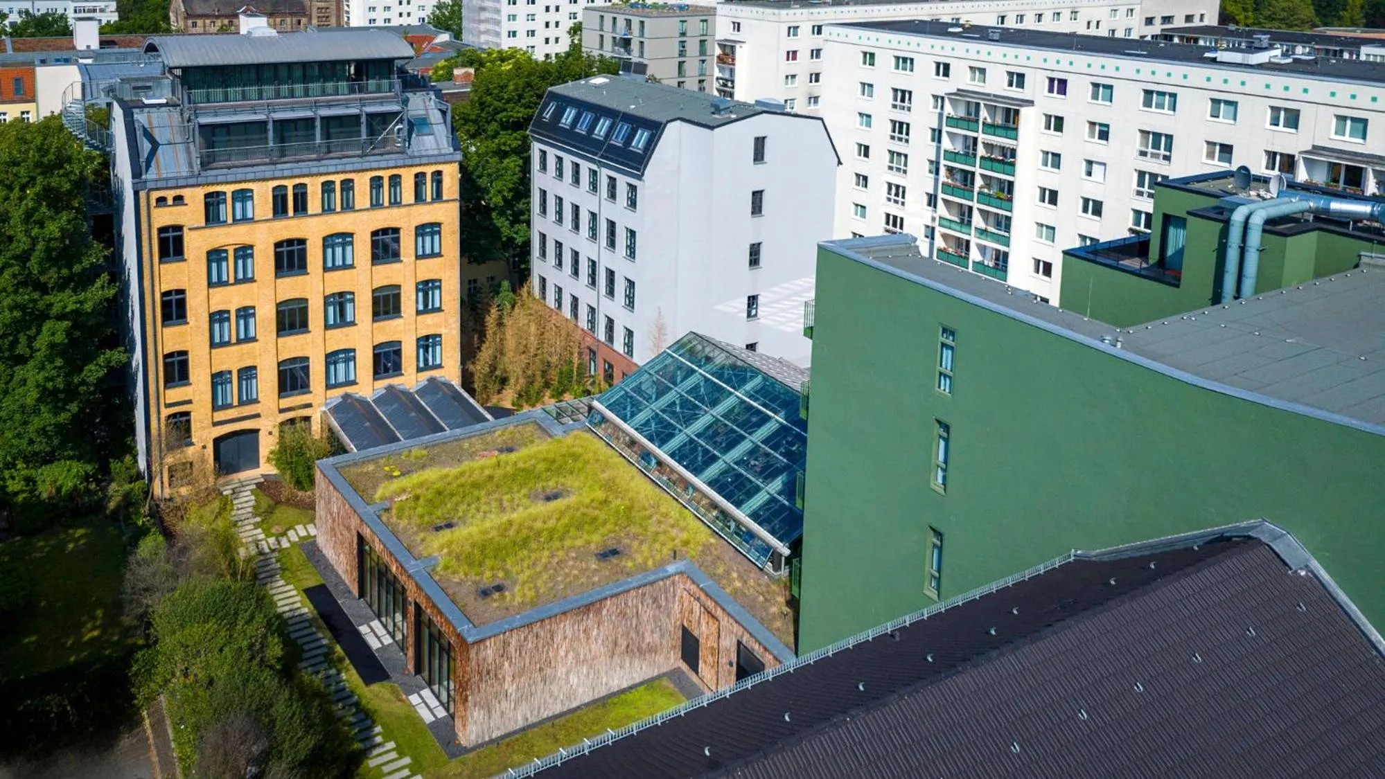 Property building in sly Berlin