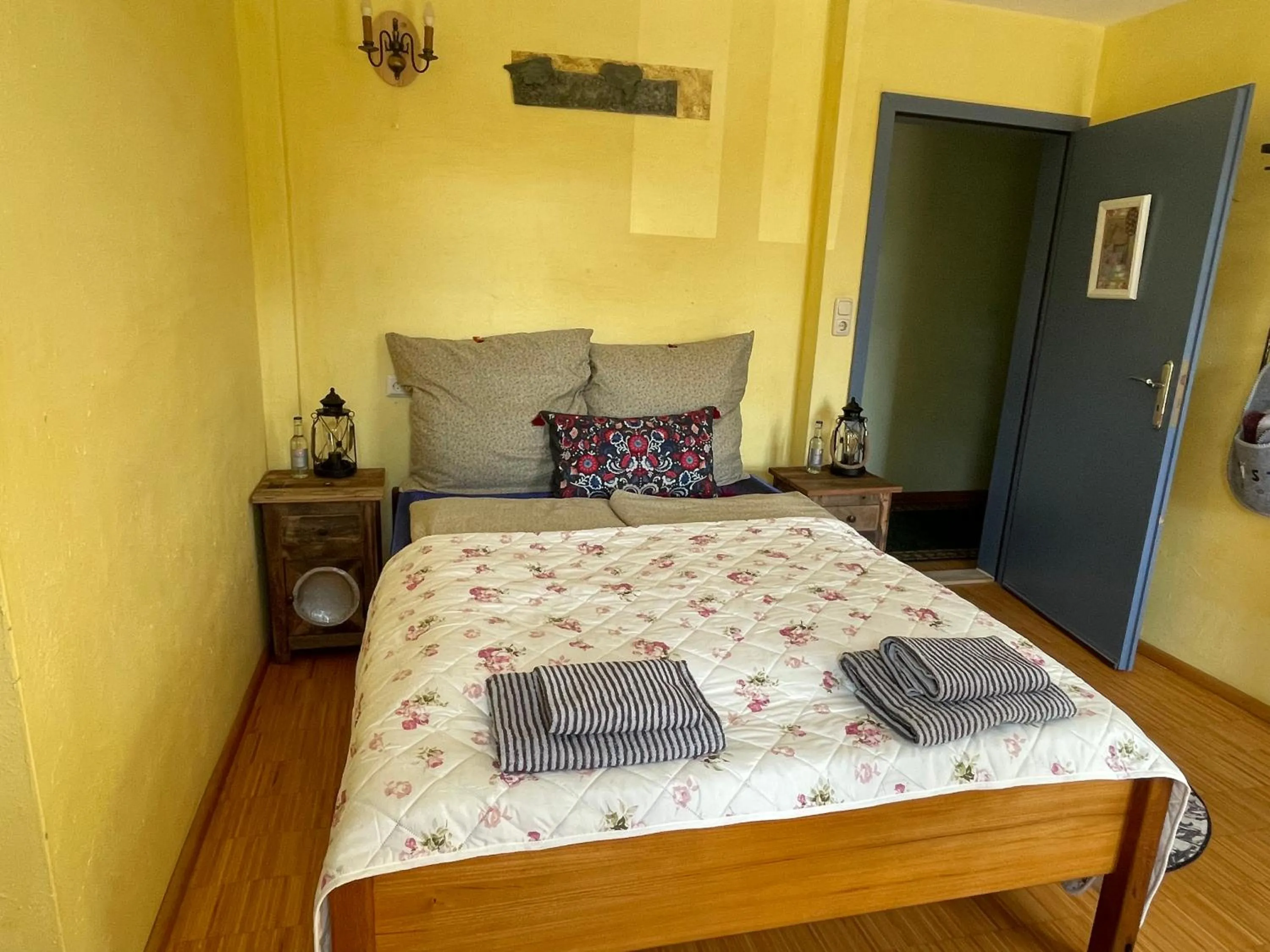 Bed in Lindenhof ChezArtistes