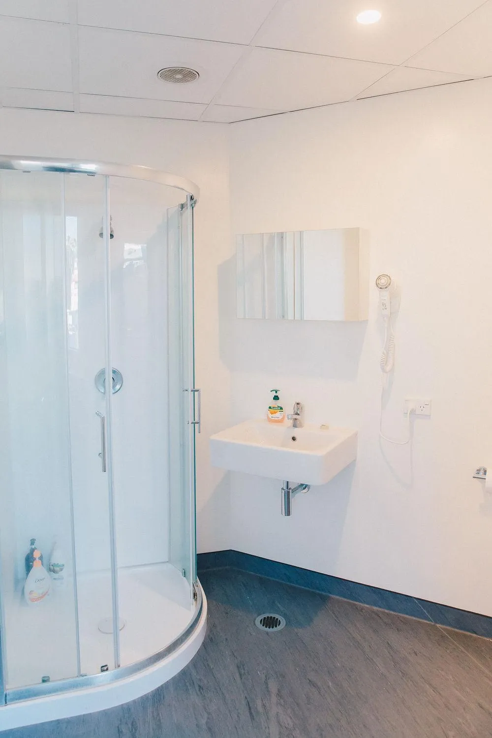 Bathroom in Liberty Apartment Hotel