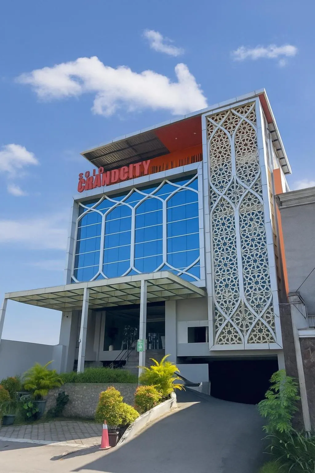 Property building in Solo Grand City