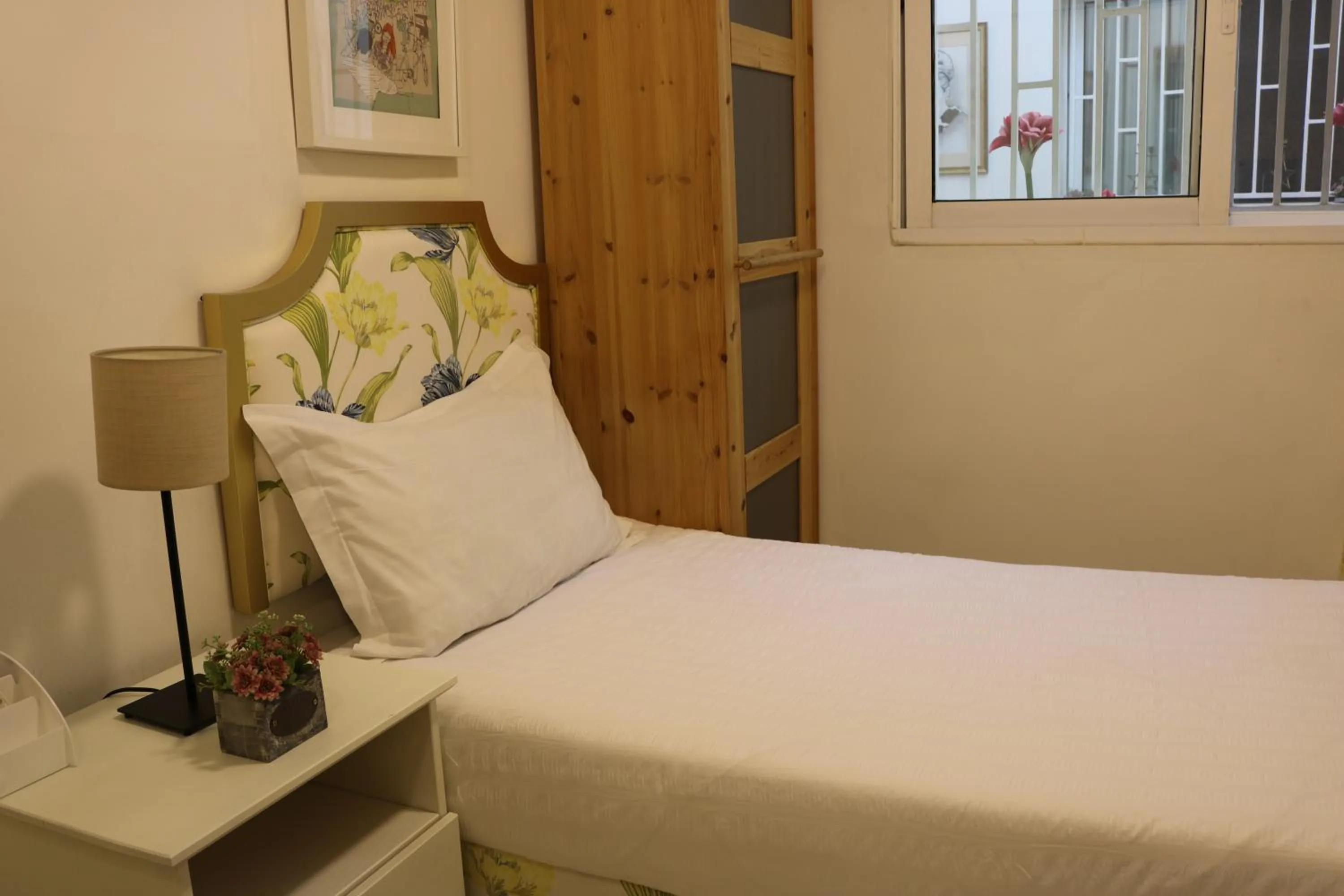 Bed in Gallery Hotel