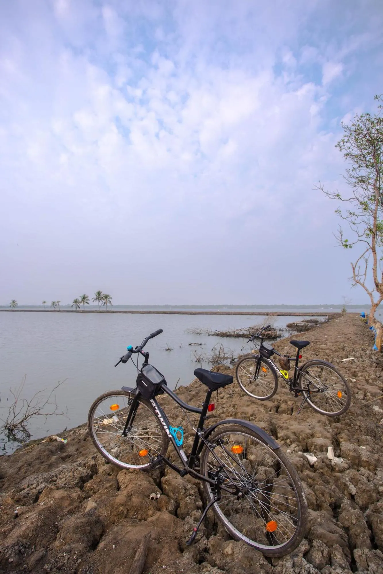 Day in Baymaas LakeHouse