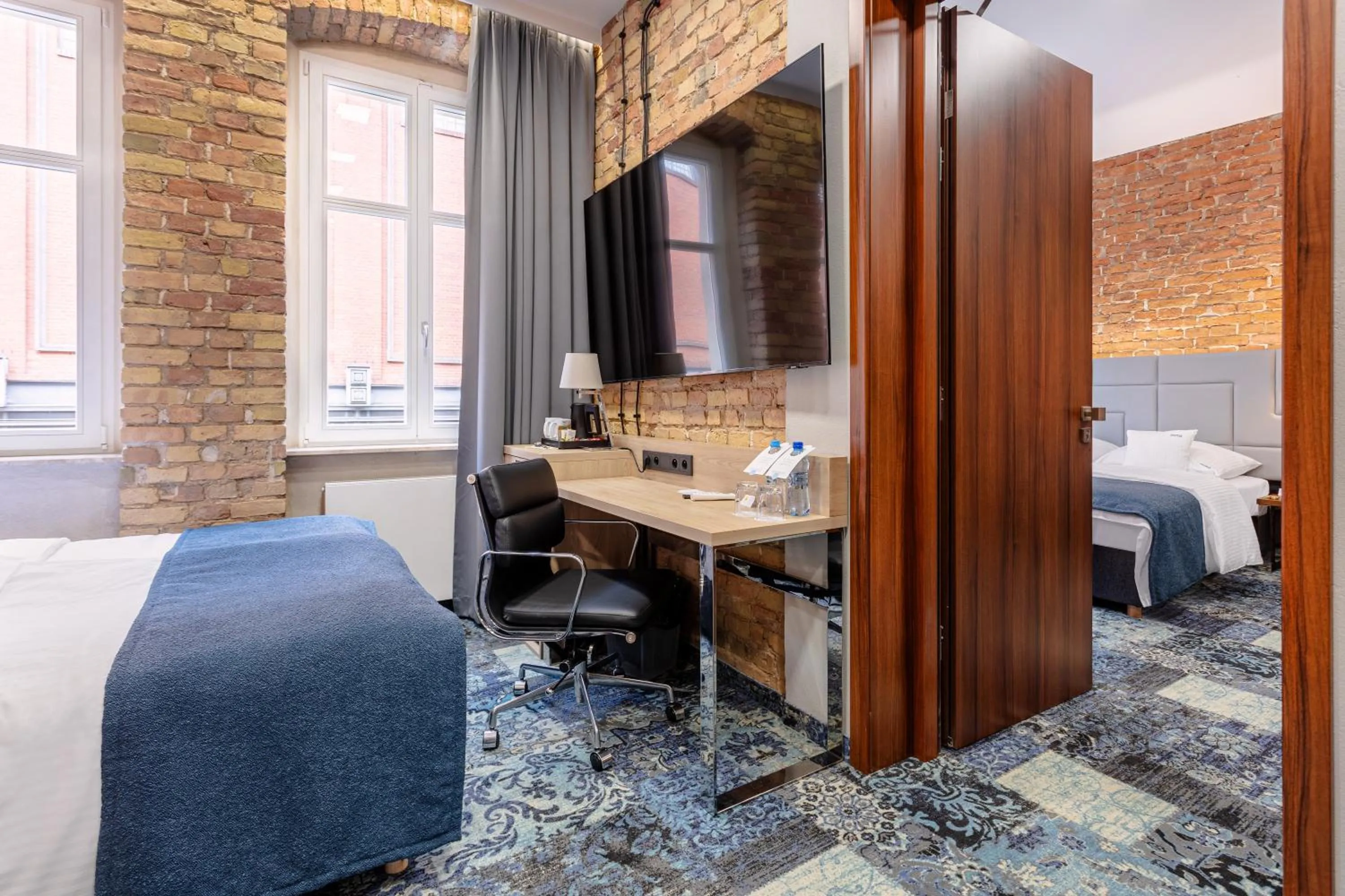 Queen Room in Apartamenty Browar Luxury Old Town Poznań 24h