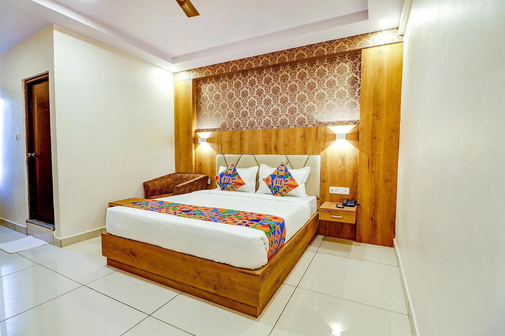 Bed in FabHotel Rotano Grand Marathahalli