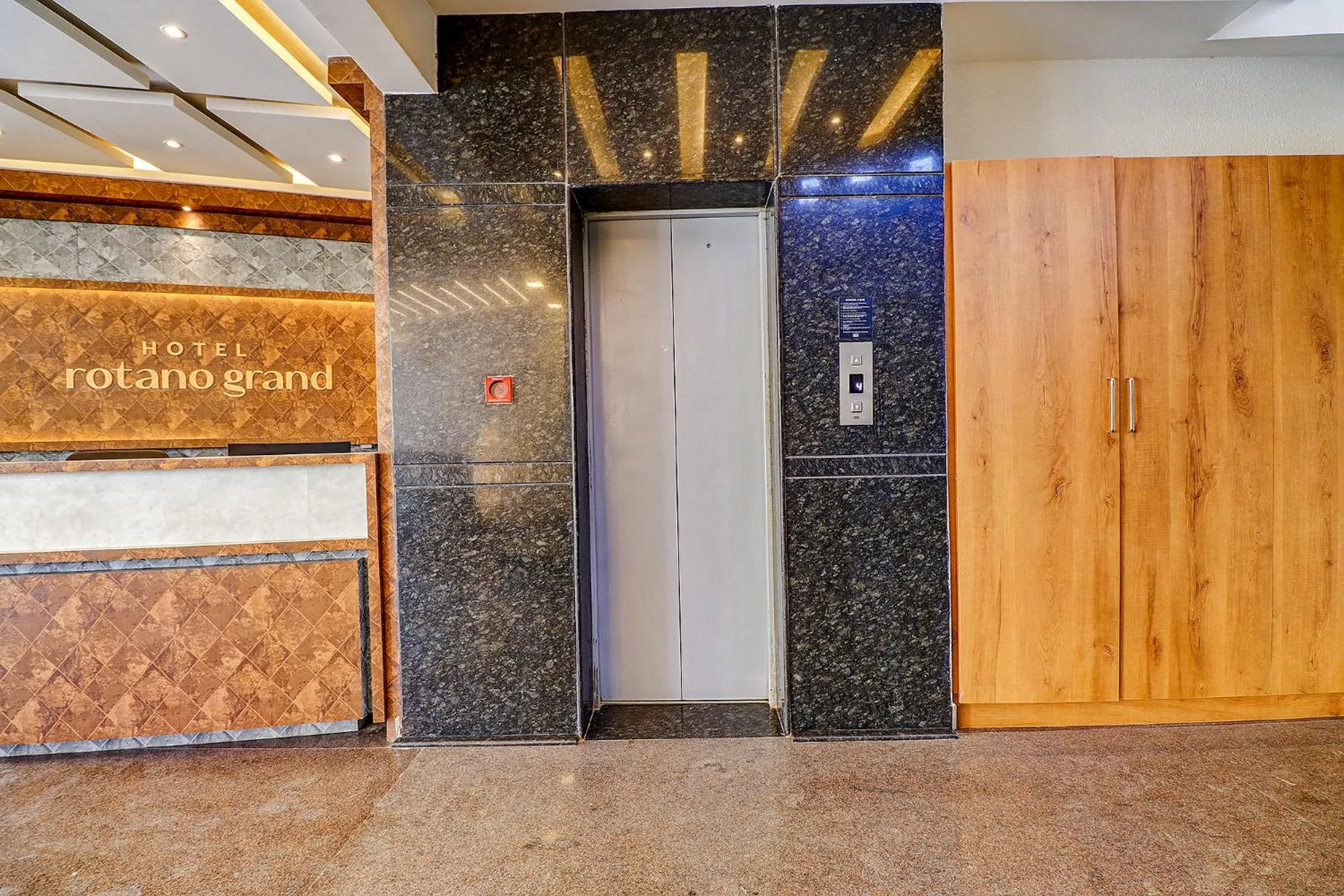 elevator in FabHotel Rotano Grand Marathahalli