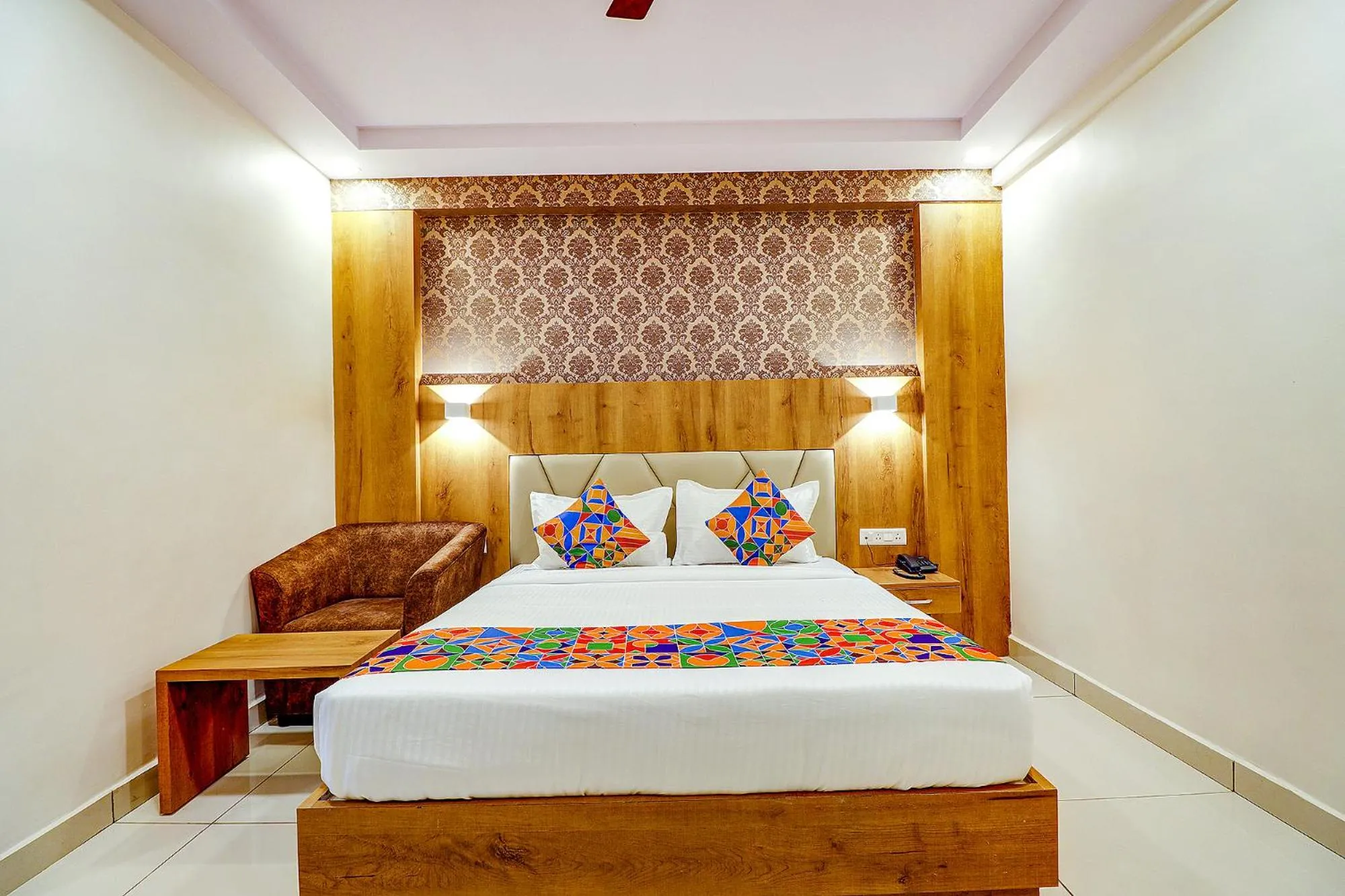 Bed in FabHotel Rotano Grand Marathahalli