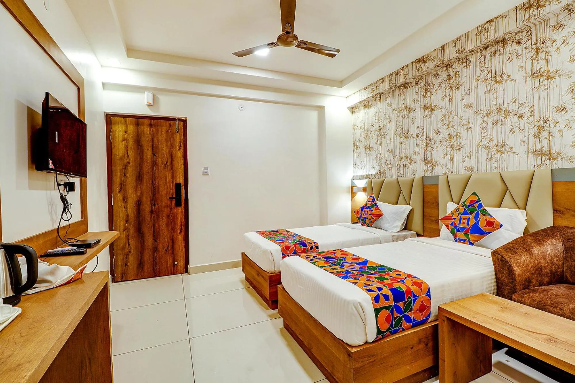 TV and multimedia, Bed in FabHotel Rotano Grand Marathahalli