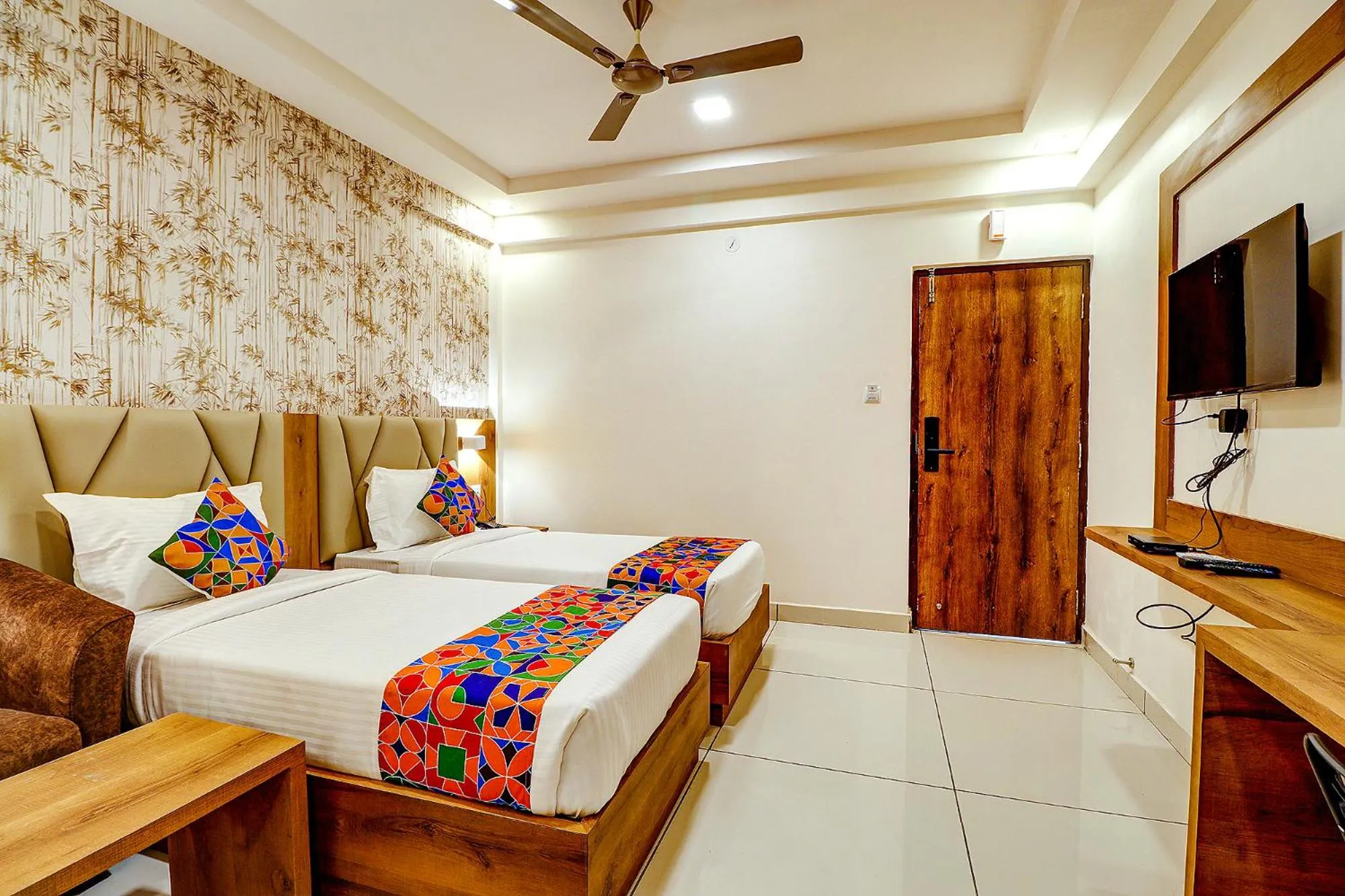 Bed in FabHotel Rotano Grand Marathahalli