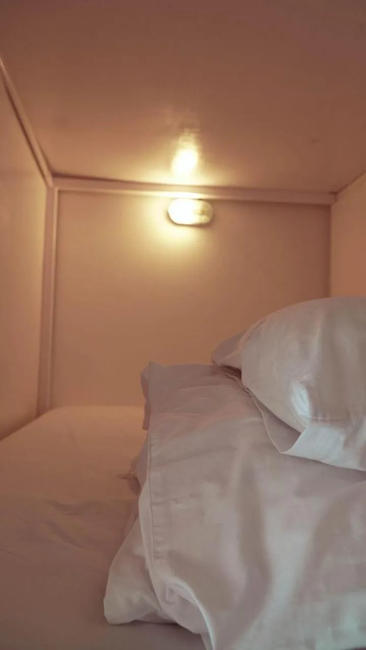 Bed in Indonesia Backpacker Hostels