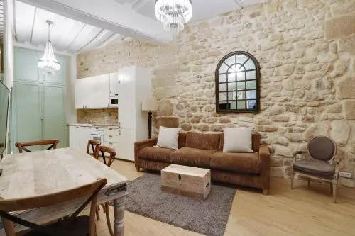 Living room in Charming apartment - 2BR-6P - Rue mouffertard