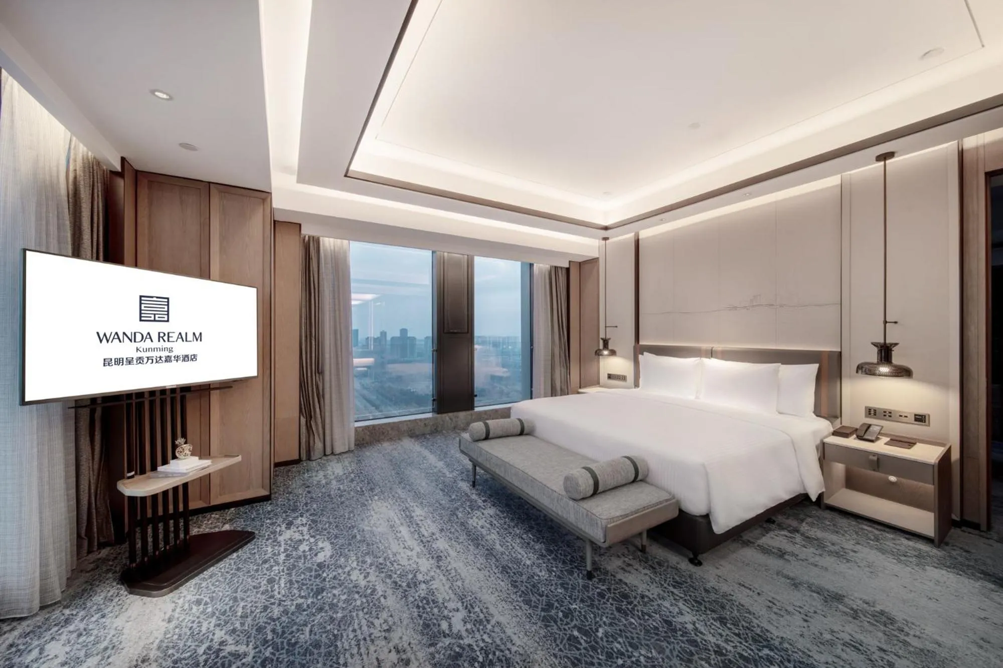 Bedroom, Bed in Wanda Realm Kunming