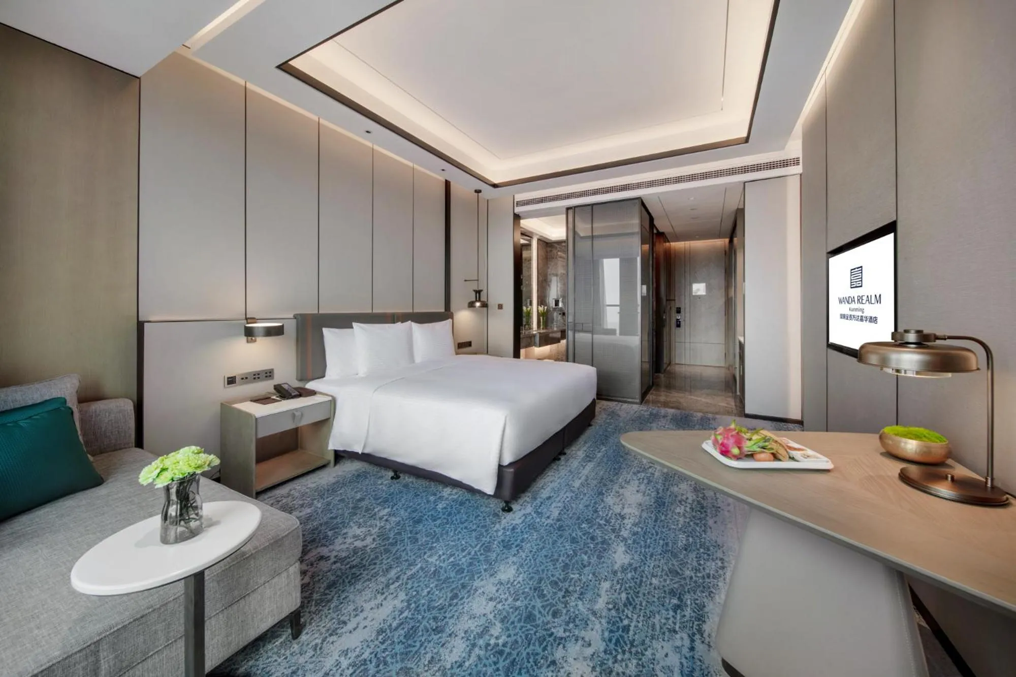 Bed in Wanda Realm Kunming