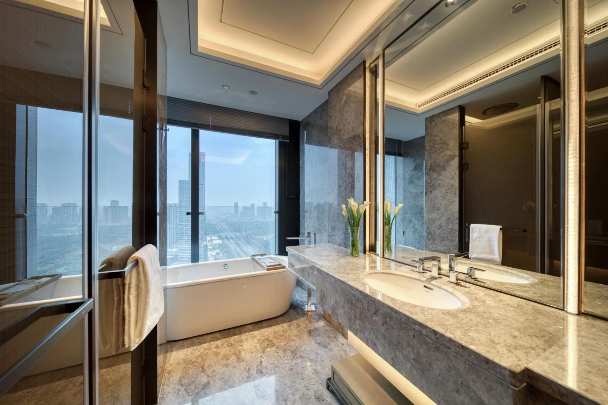 Shower in Wanda Realm Kunming
