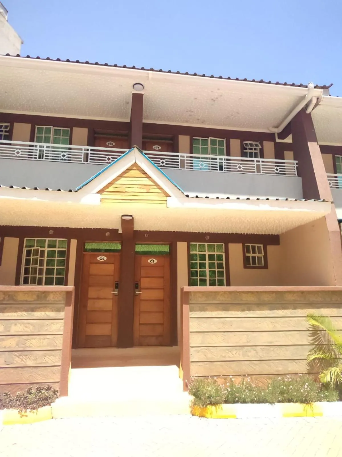 Property building in Gardens Executive Suites