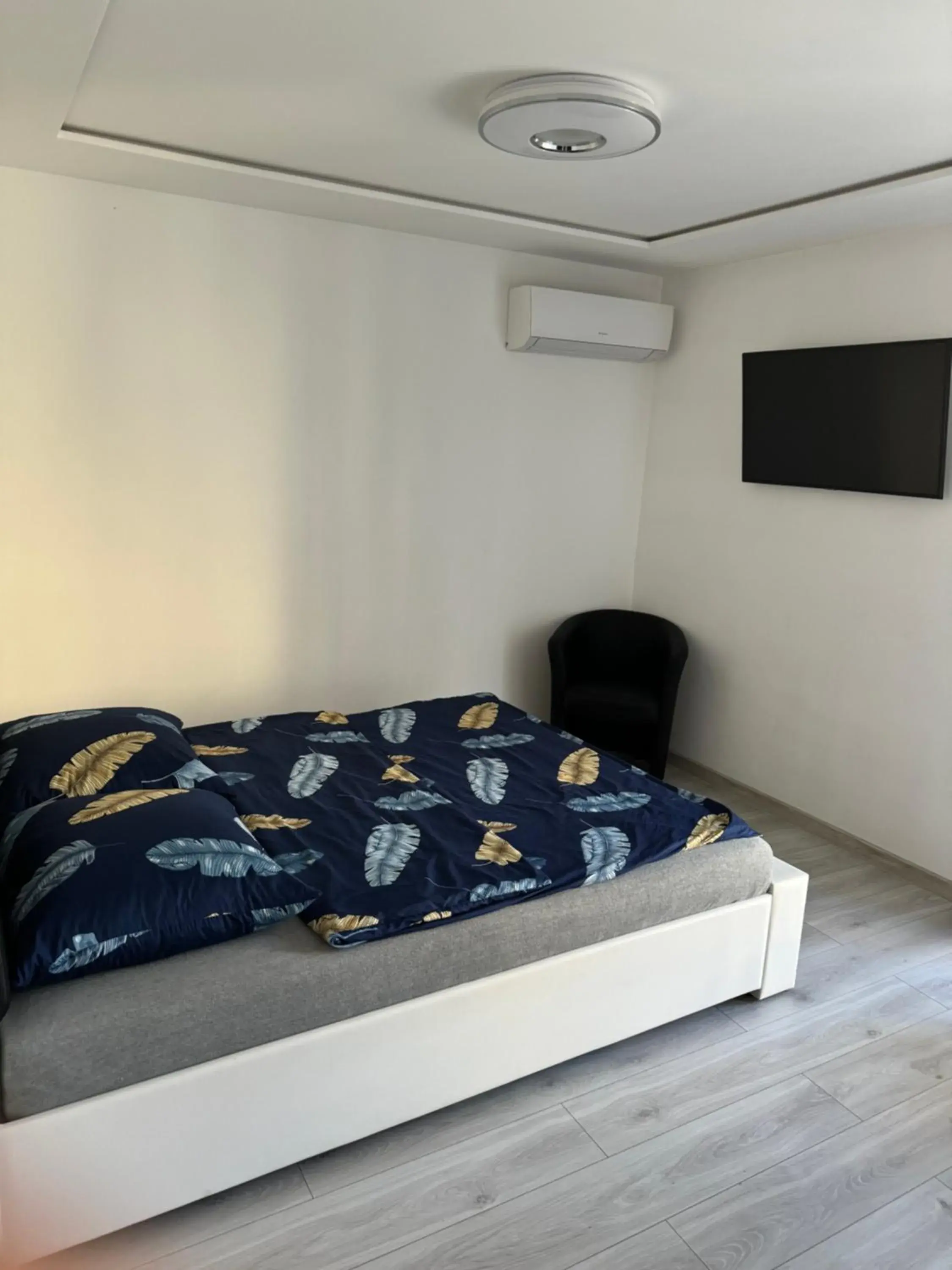 Deluxe Double Room with Bath in Willa Euforia Deluxe Double Room with Bath in Willa Euforia