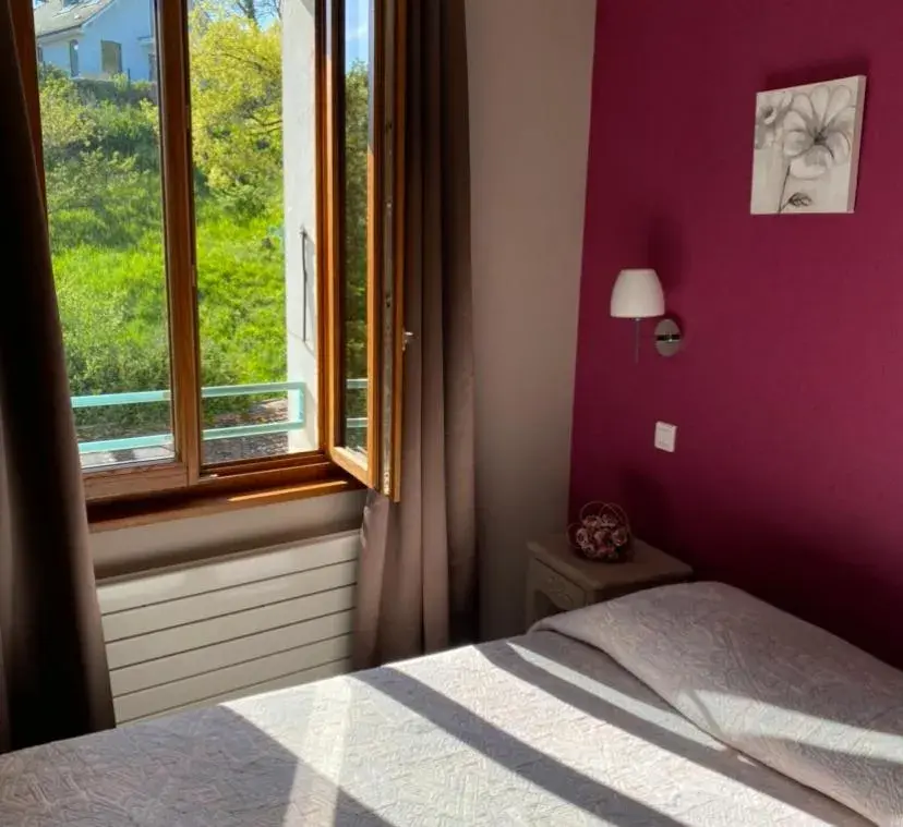 Double Room with Garden View in Hôtel de la Plage Double Room with Garden View in Hôtel de la Plage