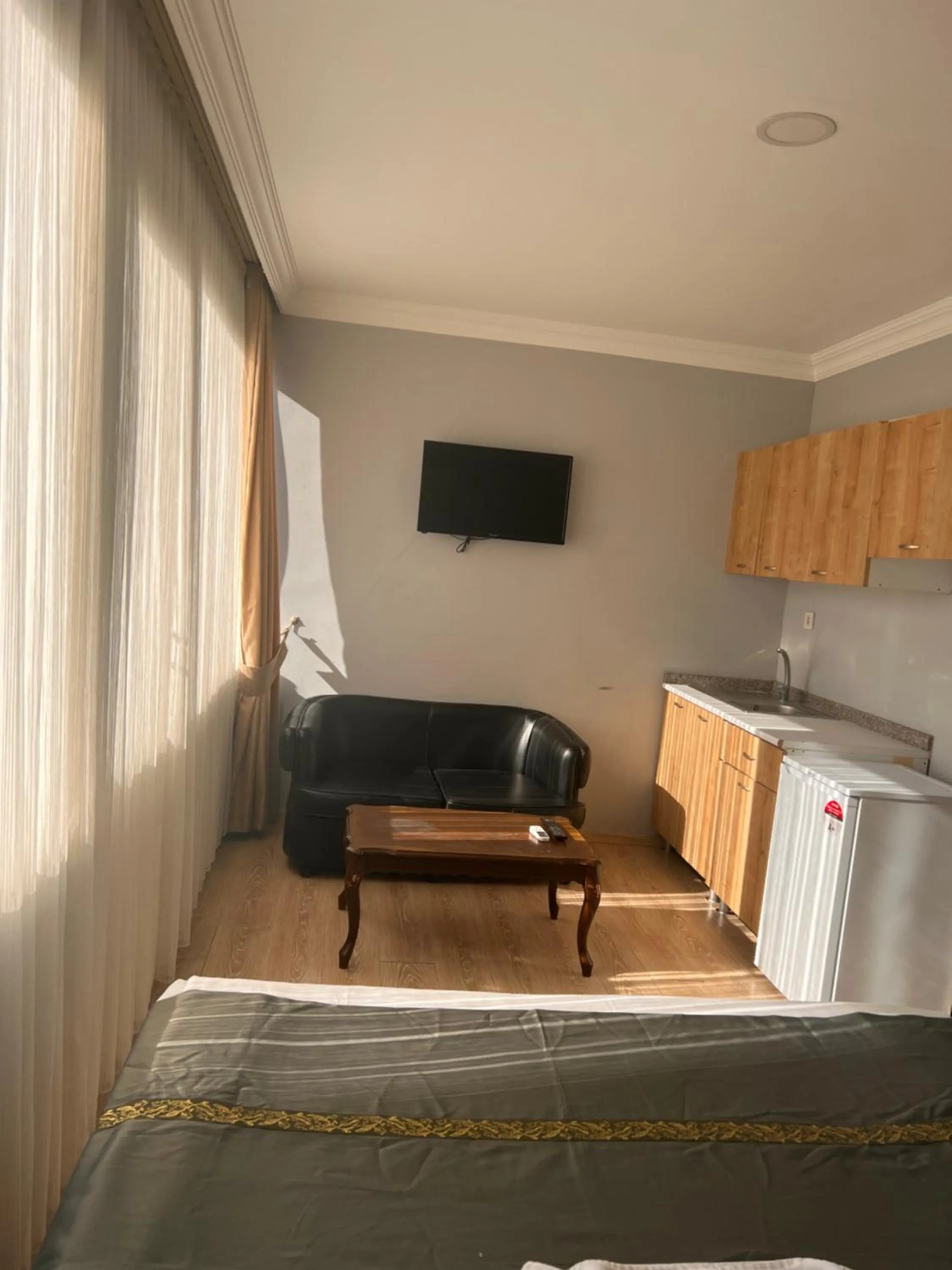 Bedroom, Bed in Sami hotel