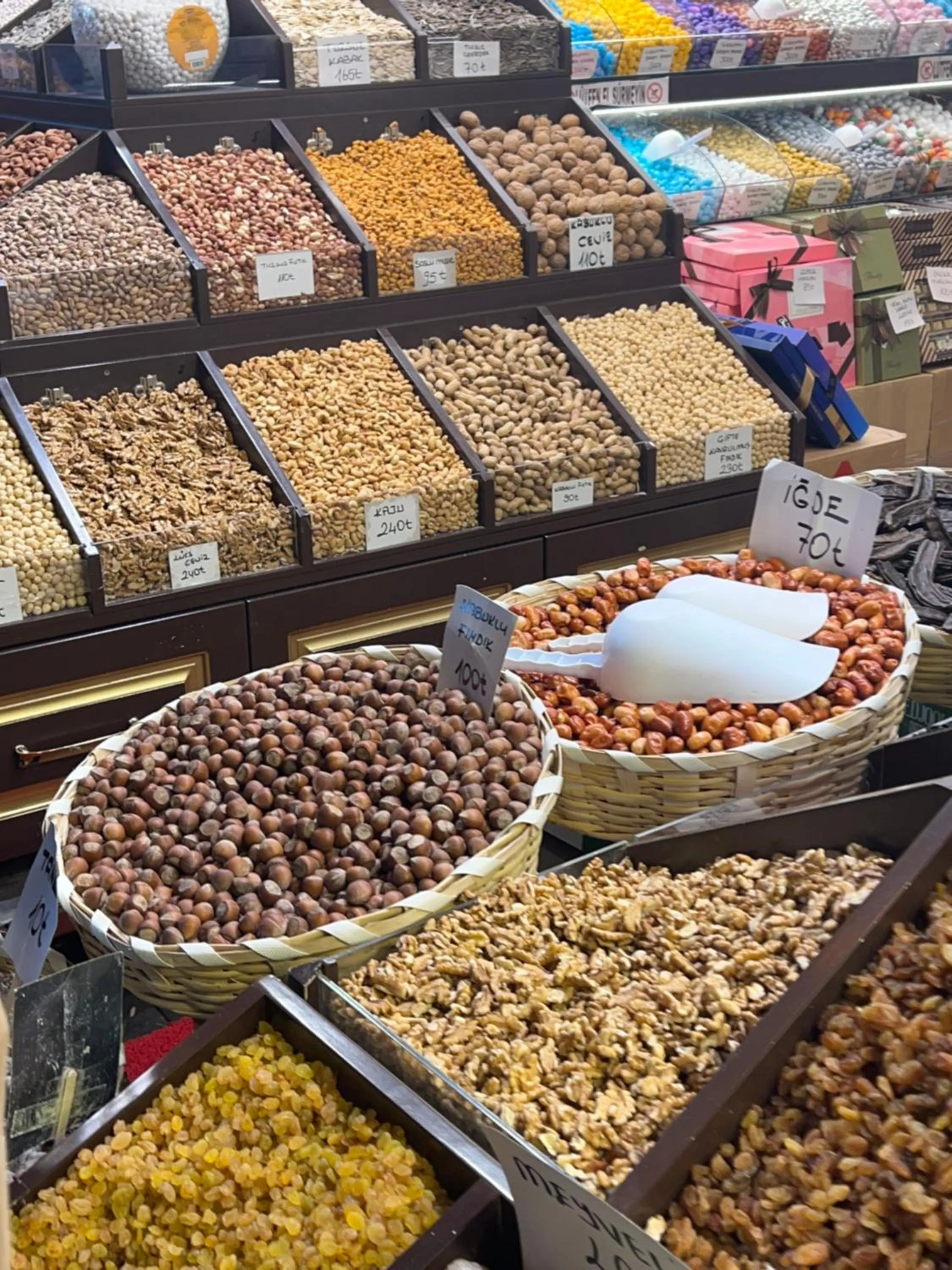 Shopping Area in Sami hotel