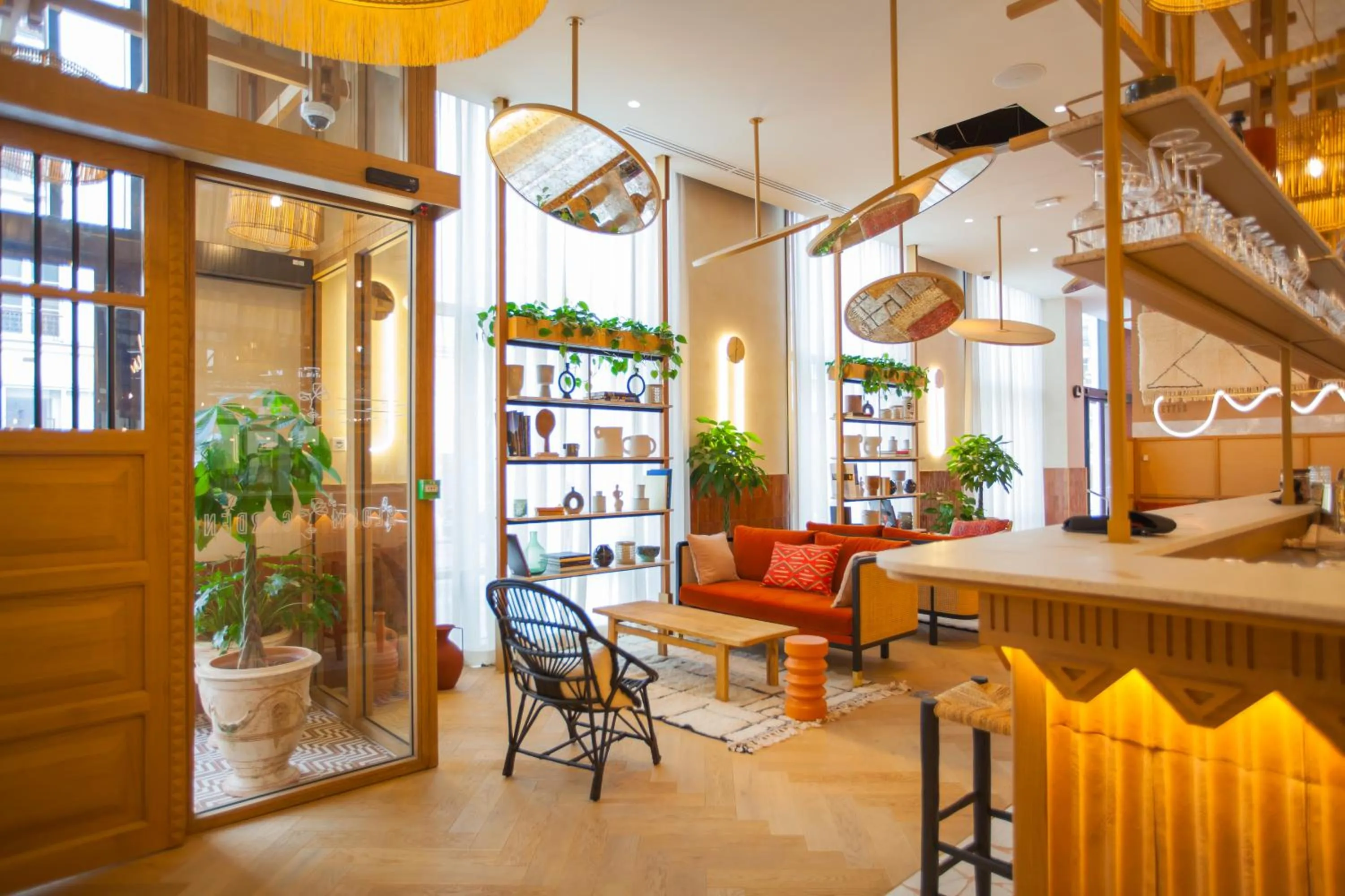 Living room in Bloom House Hôtel & SPA