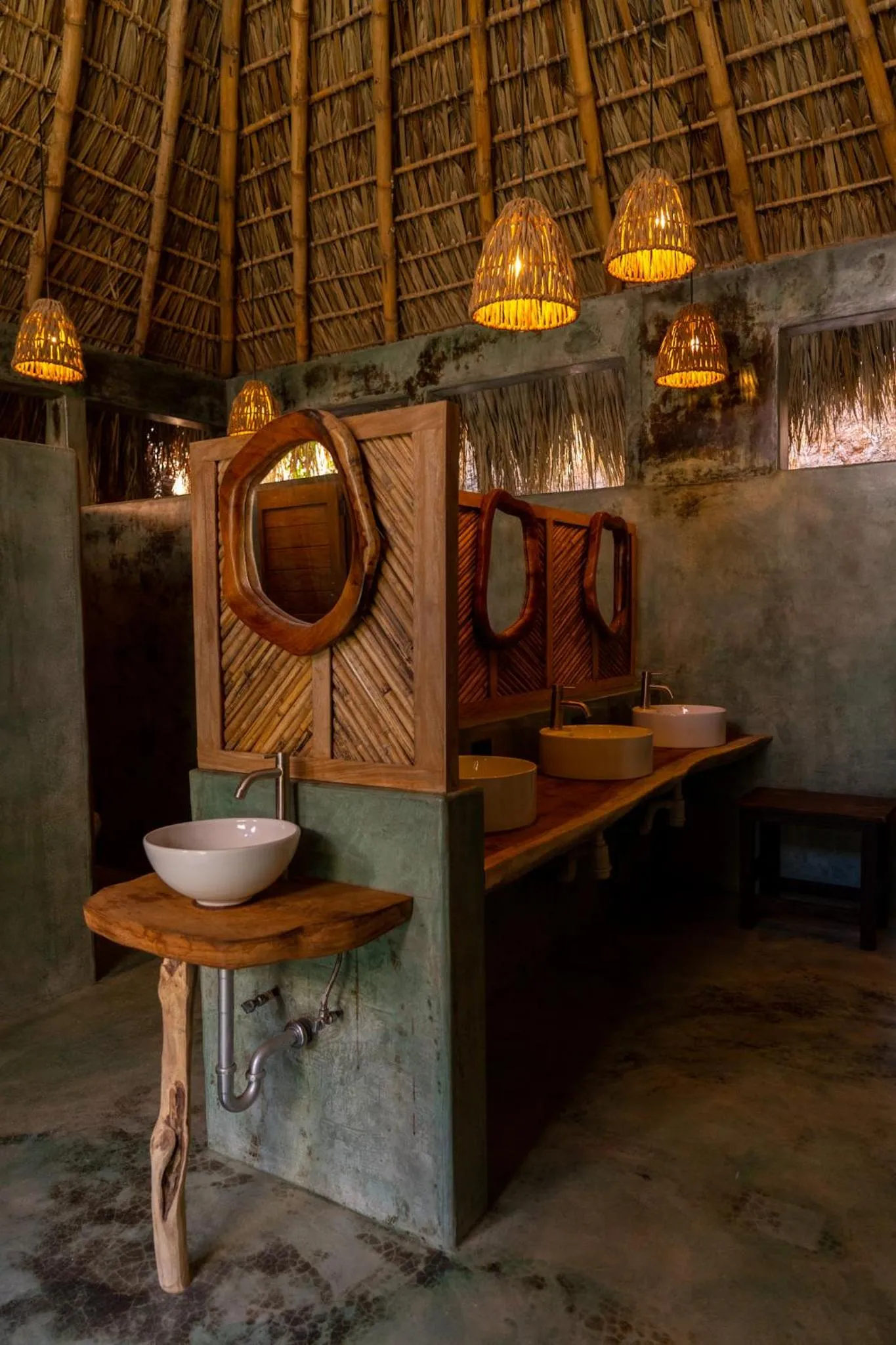 Bathroom in COCOS HOTEL