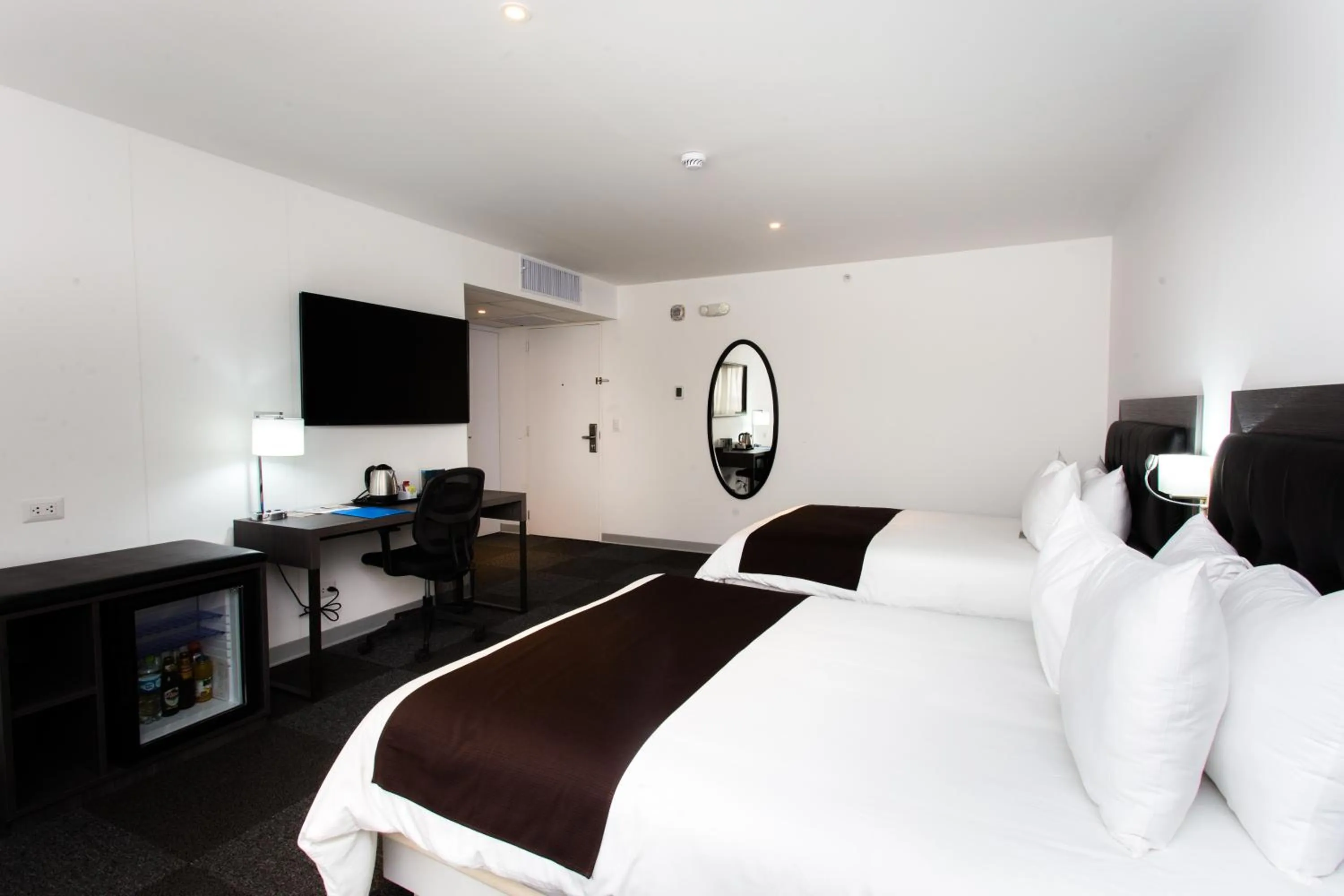 Bedroom, Bed in Wyndham Costa del Sol Tumbes