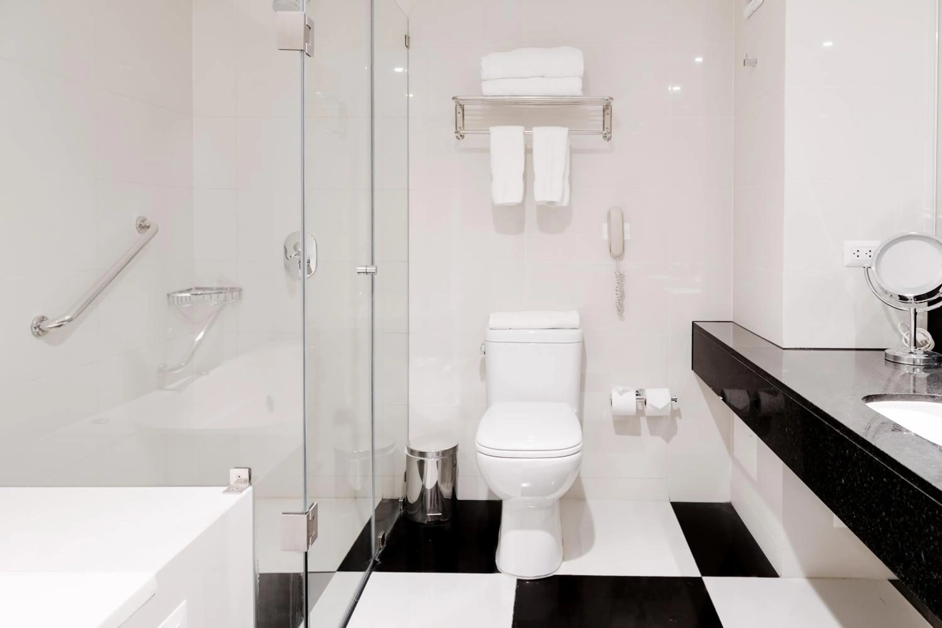 Bathroom in Wyndham Costa del Sol Tumbes