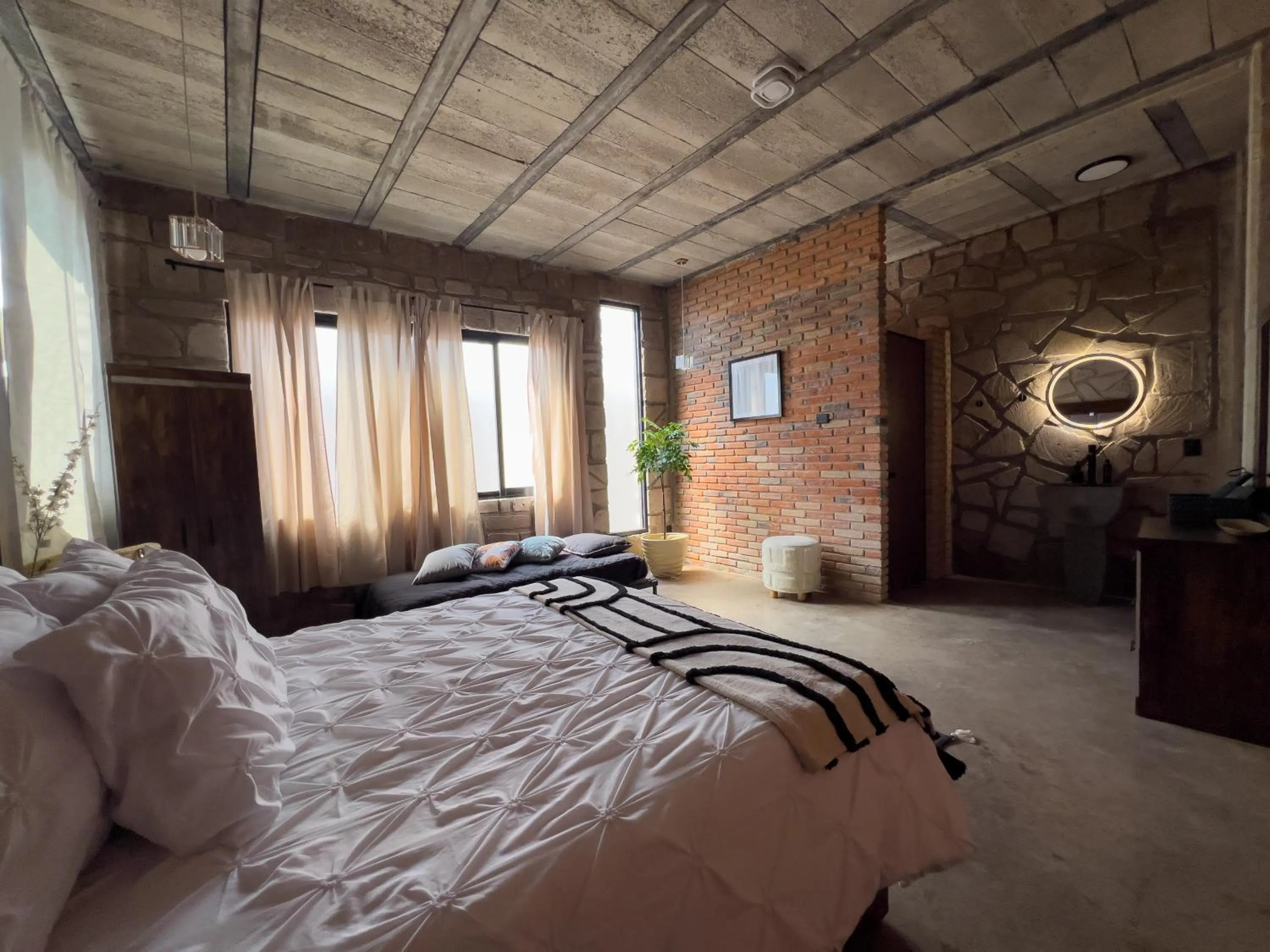 Photo of the whole room, Bed in Dos Aguas Hotel Boutique