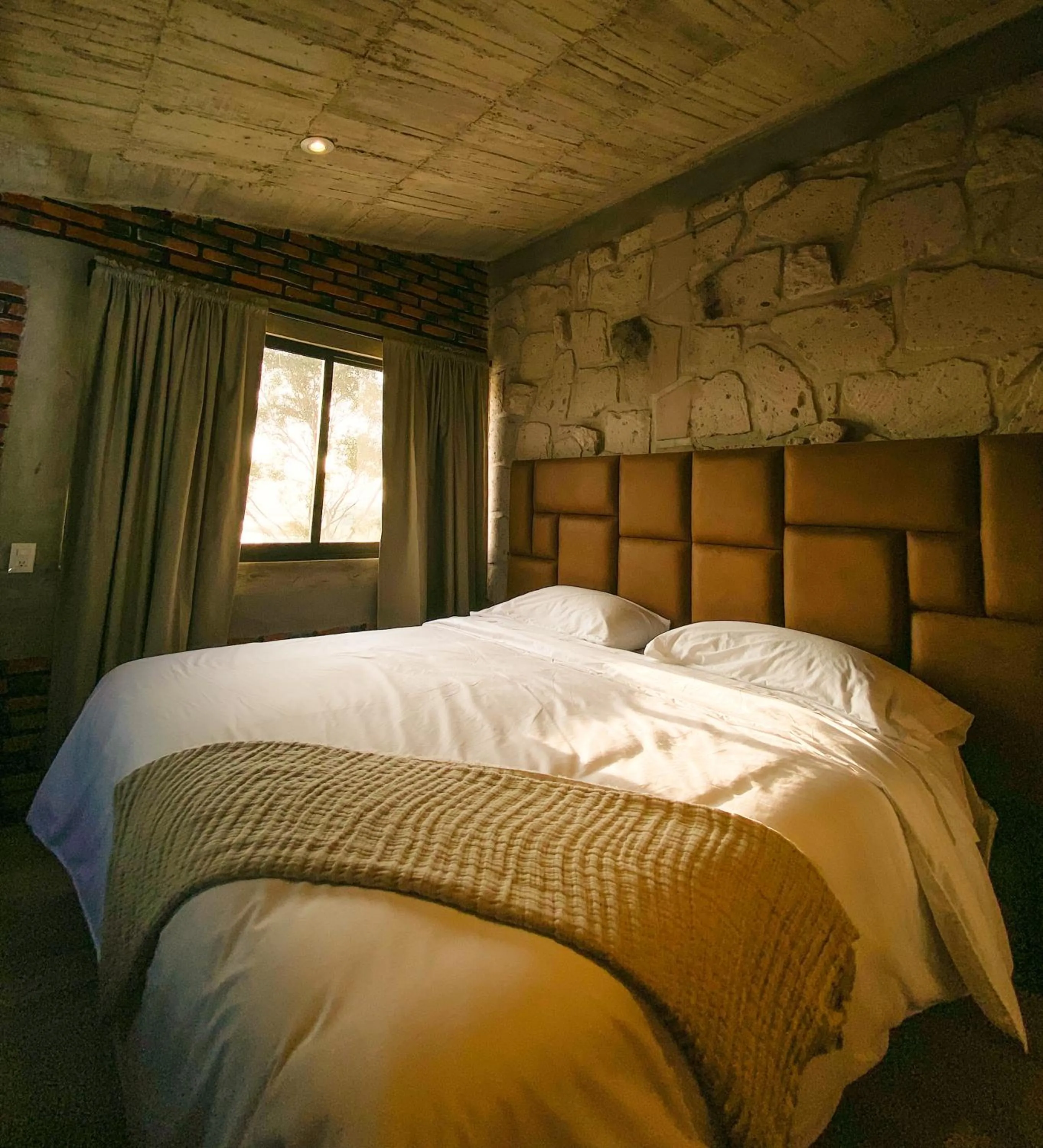 Photo of the whole room, Bed in Dos Aguas Hotel Boutique