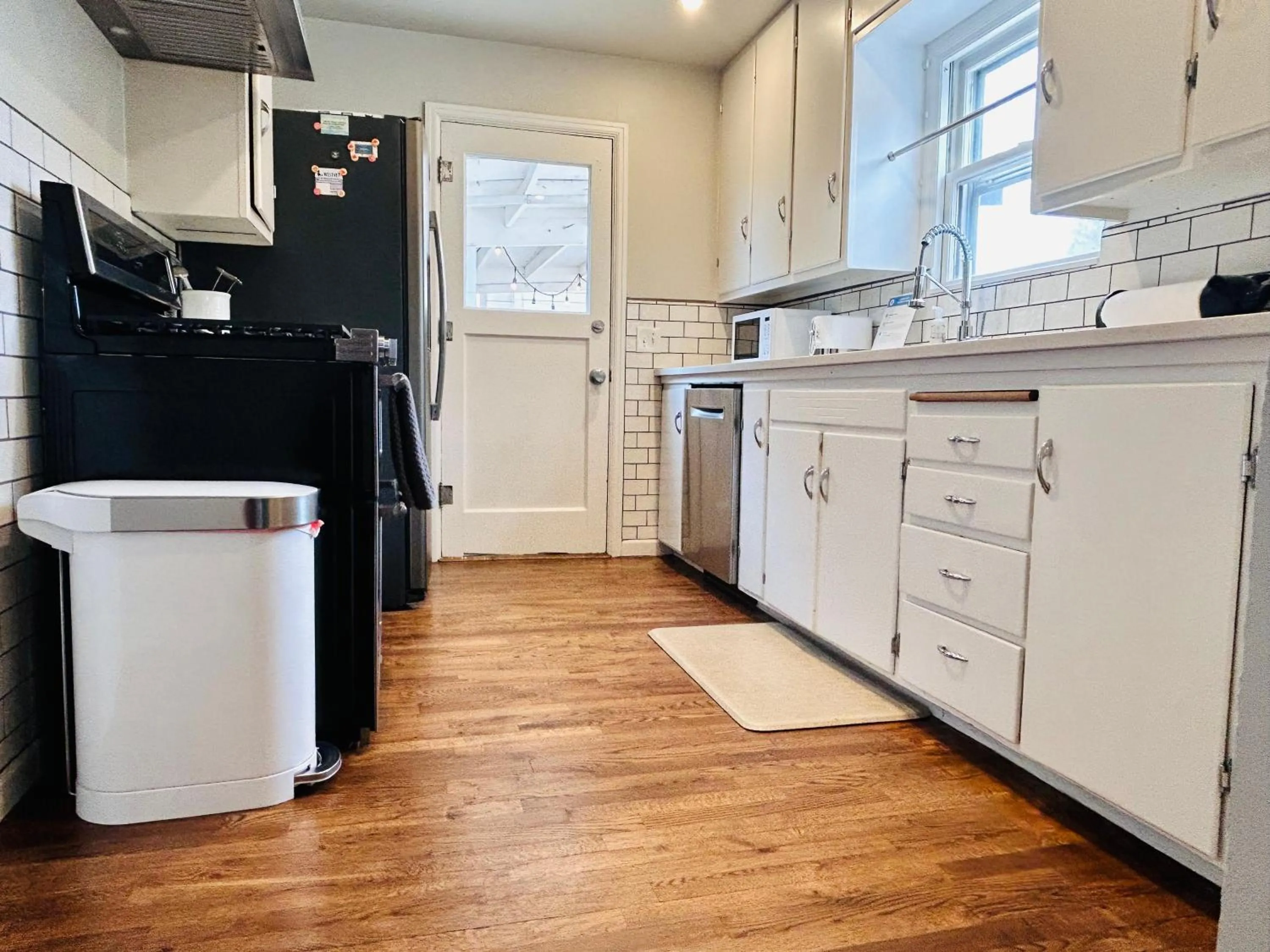 Other in Celebration Chalet! Quant, cozy, a few blocks from BSU and close to downtown Boise, Fireplace, 4 beds, and seating for 6 Pets Welcome!