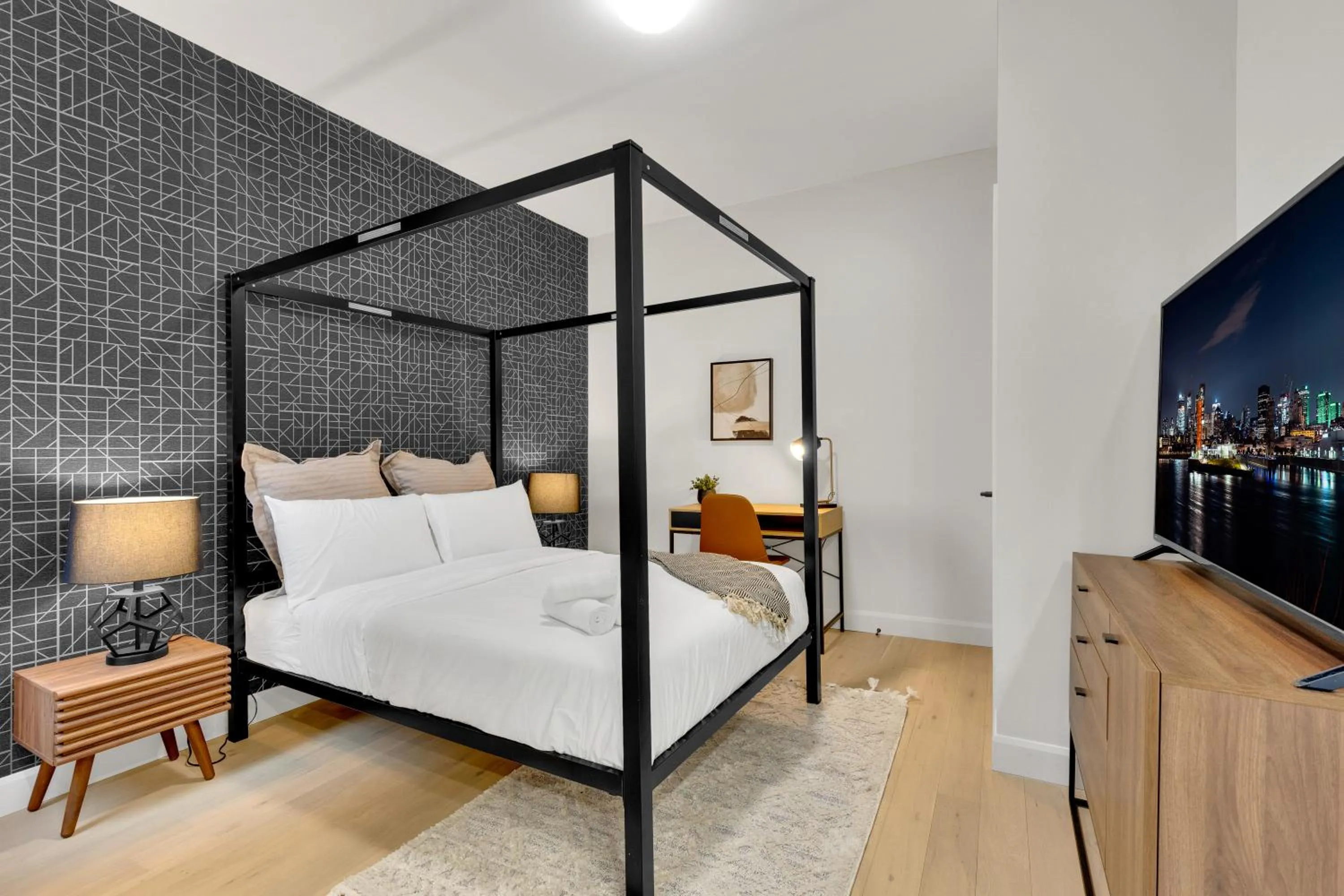 Bed in Deluxe Suites Downtown Montreal