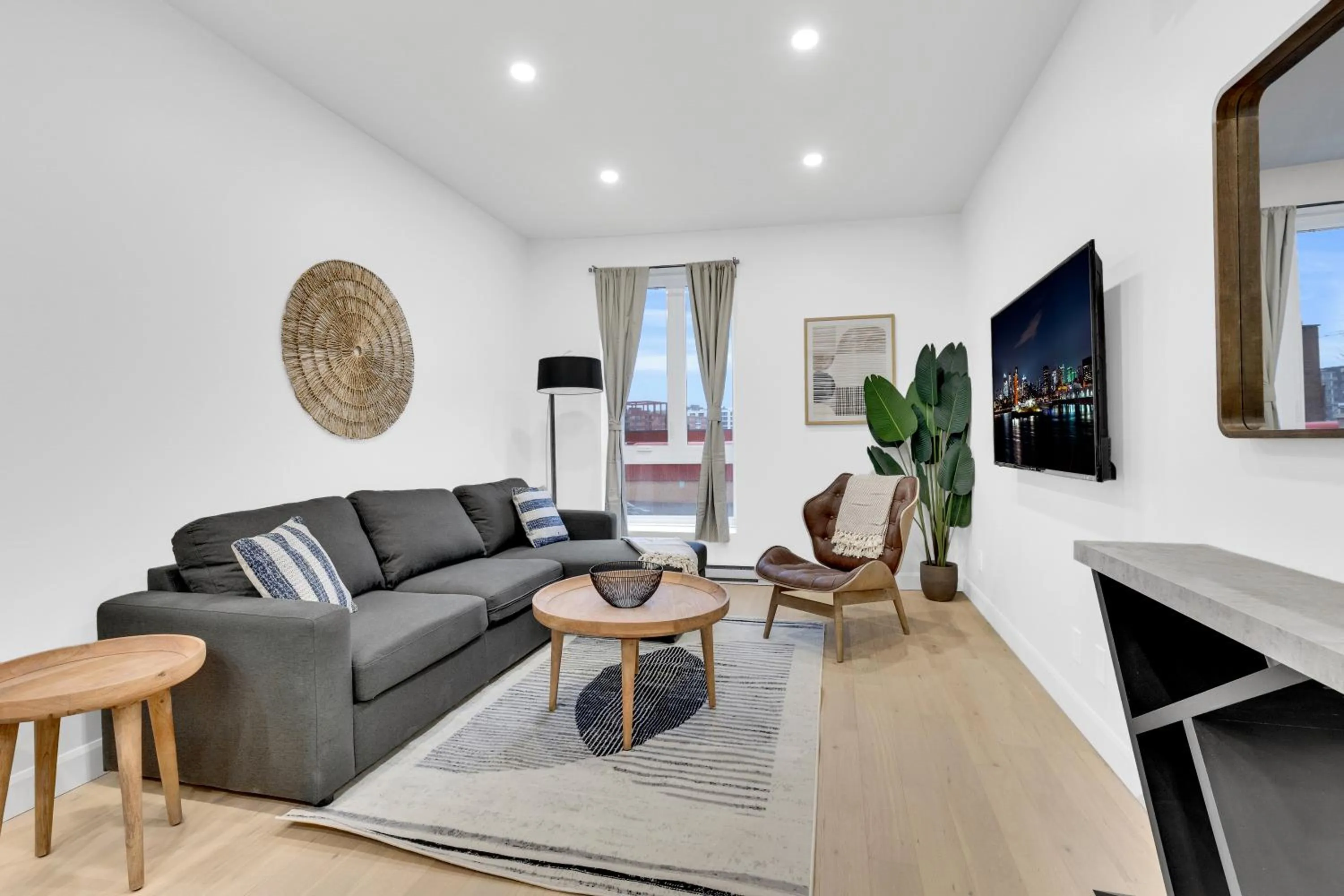 Deluxe Suites Downtown Montreal