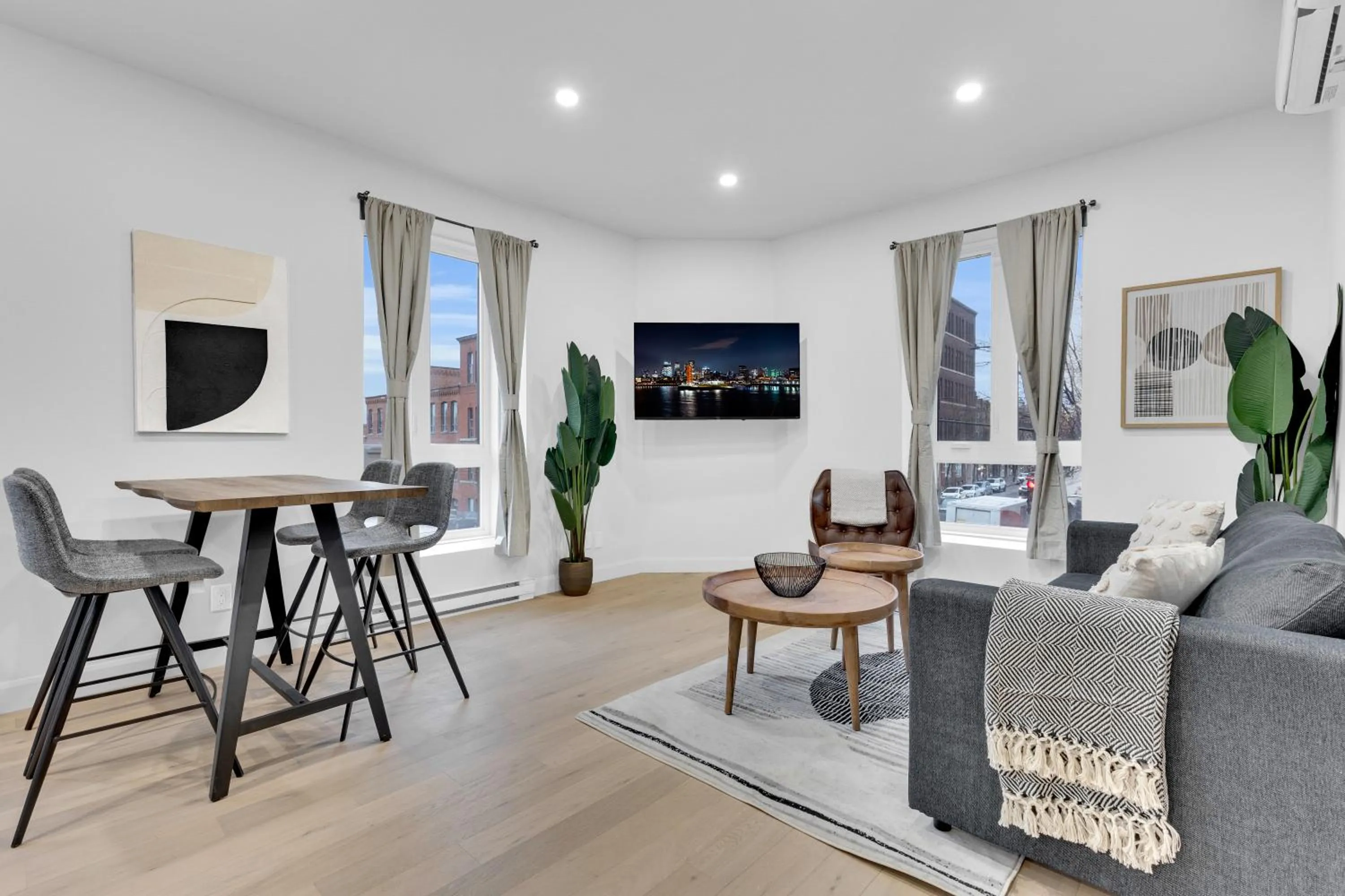 Deluxe Suites Downtown Montreal