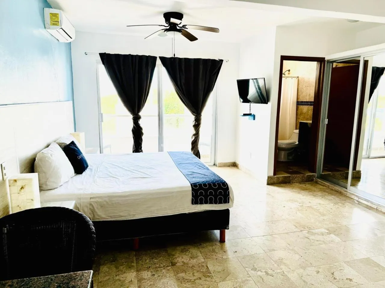 Photo of the whole room in Hotel Punta Esmeralda Playa del Carmen