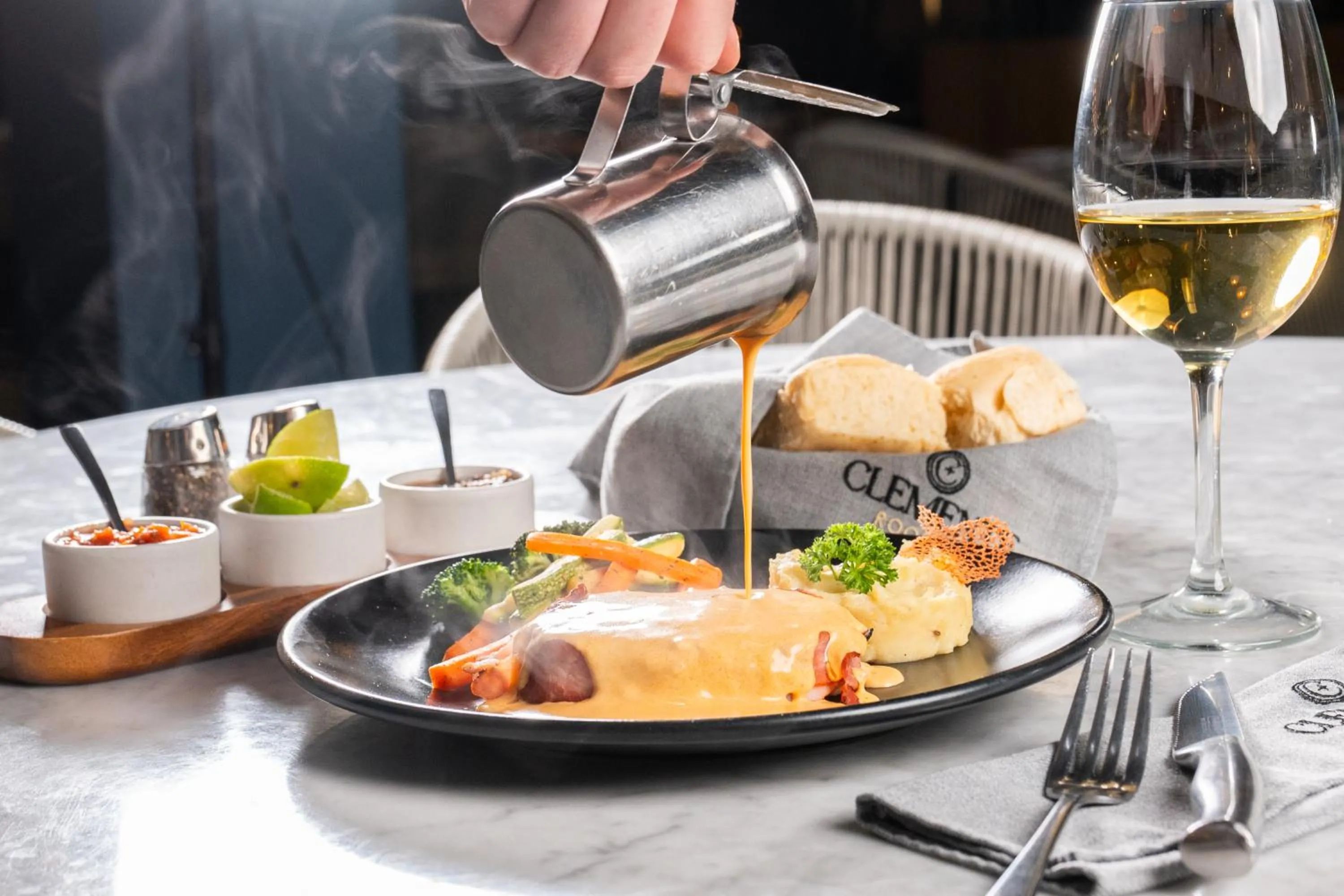 Food and drinks in Hotel GRALTA