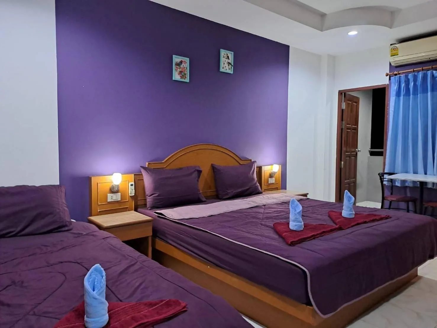 Deluxe Double Room (2 Adults + 1 Child) in Pailin Hill Hotel