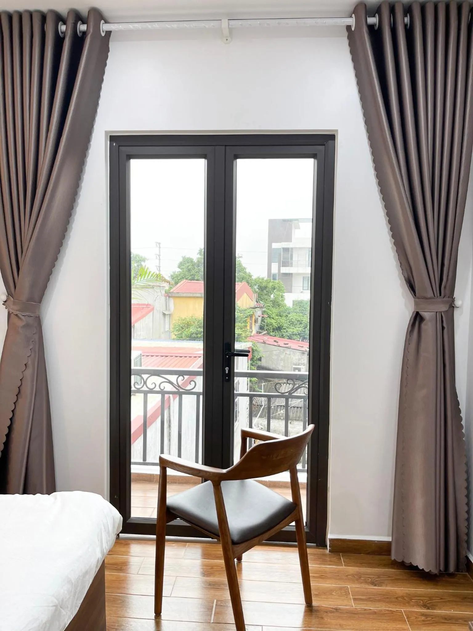Balcony/Terrace, Bed in Adal Motel