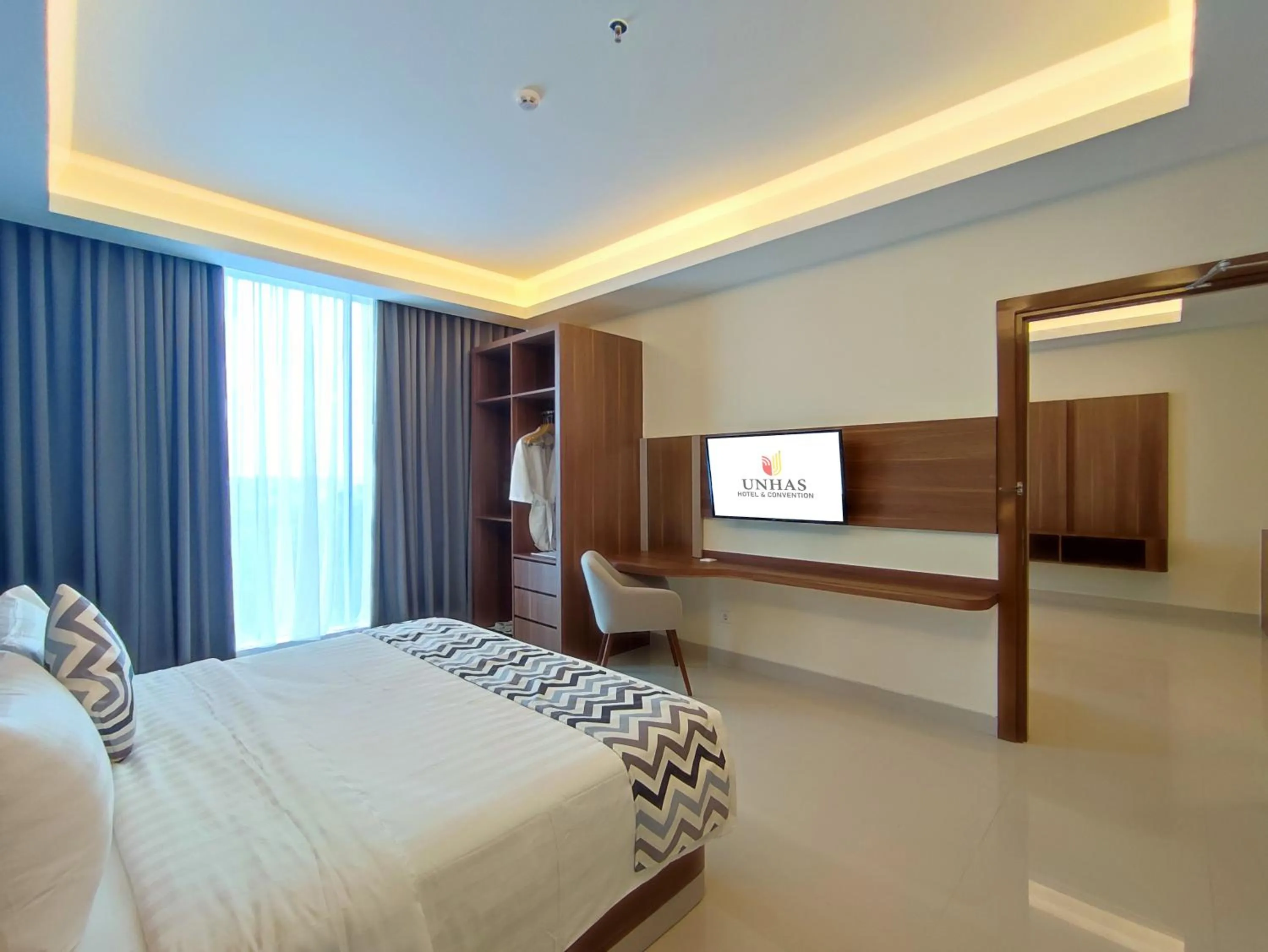 Bedroom, Bed in UNHAS HOTEL & CONVENTION