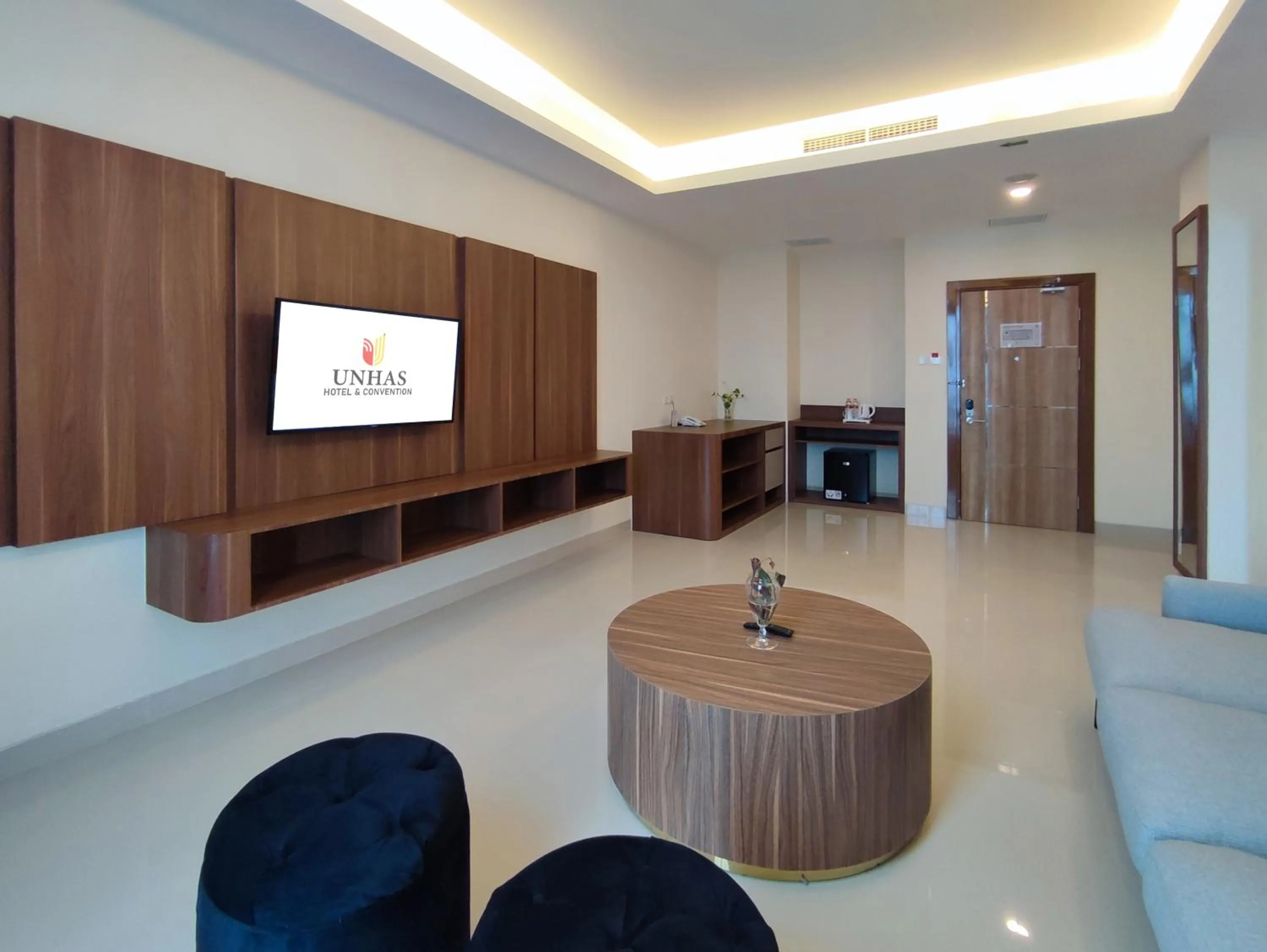 Living room in UNHAS HOTEL & CONVENTION