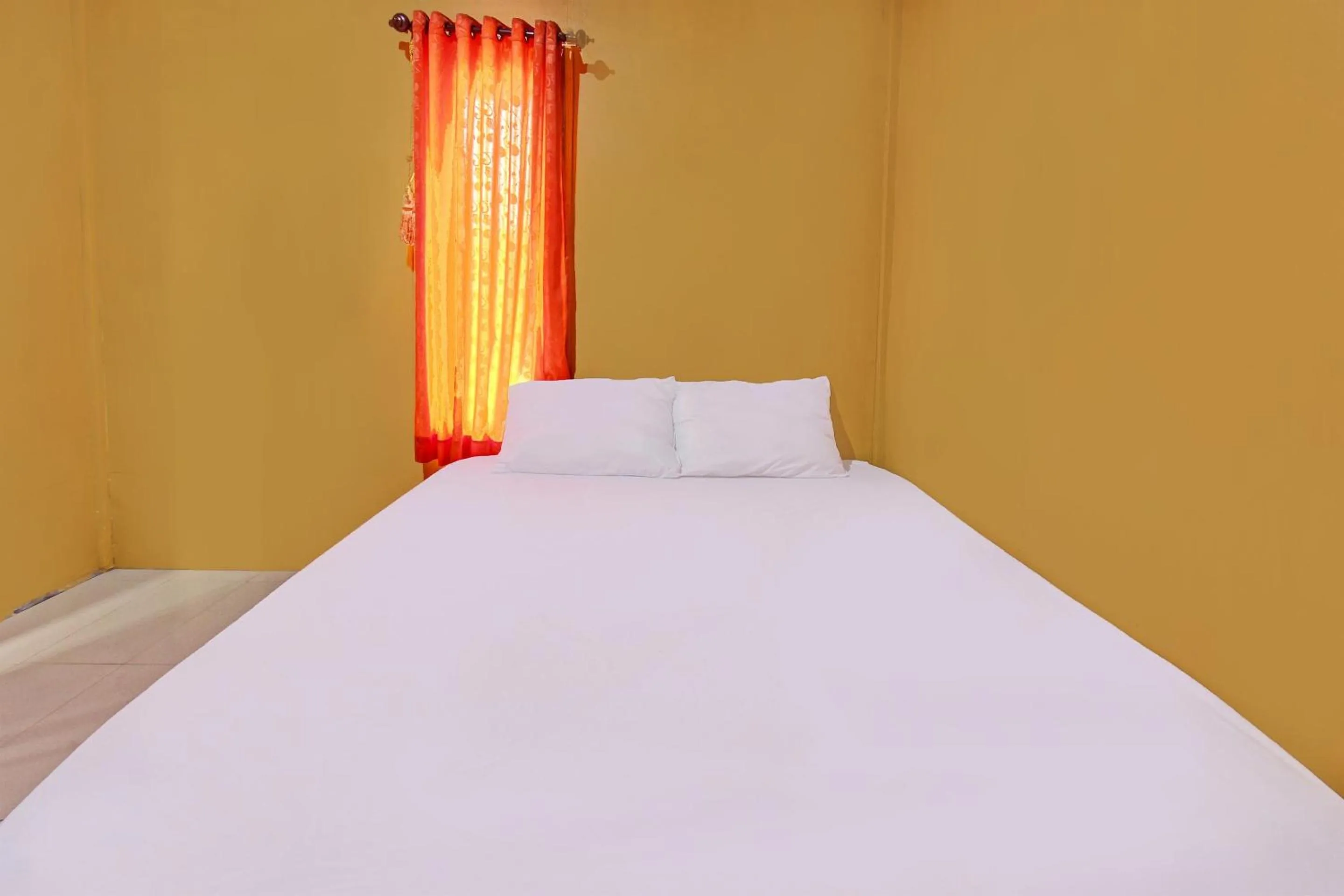 Bedroom, Bed in Hotel O Ujung Samalas HomestayNearLapangan Sembalun Bumbung