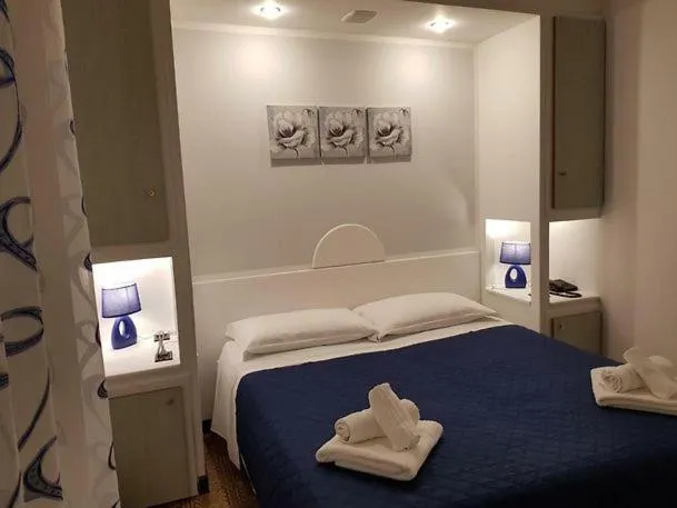 Bedroom, Bed in Hotel La Plancia