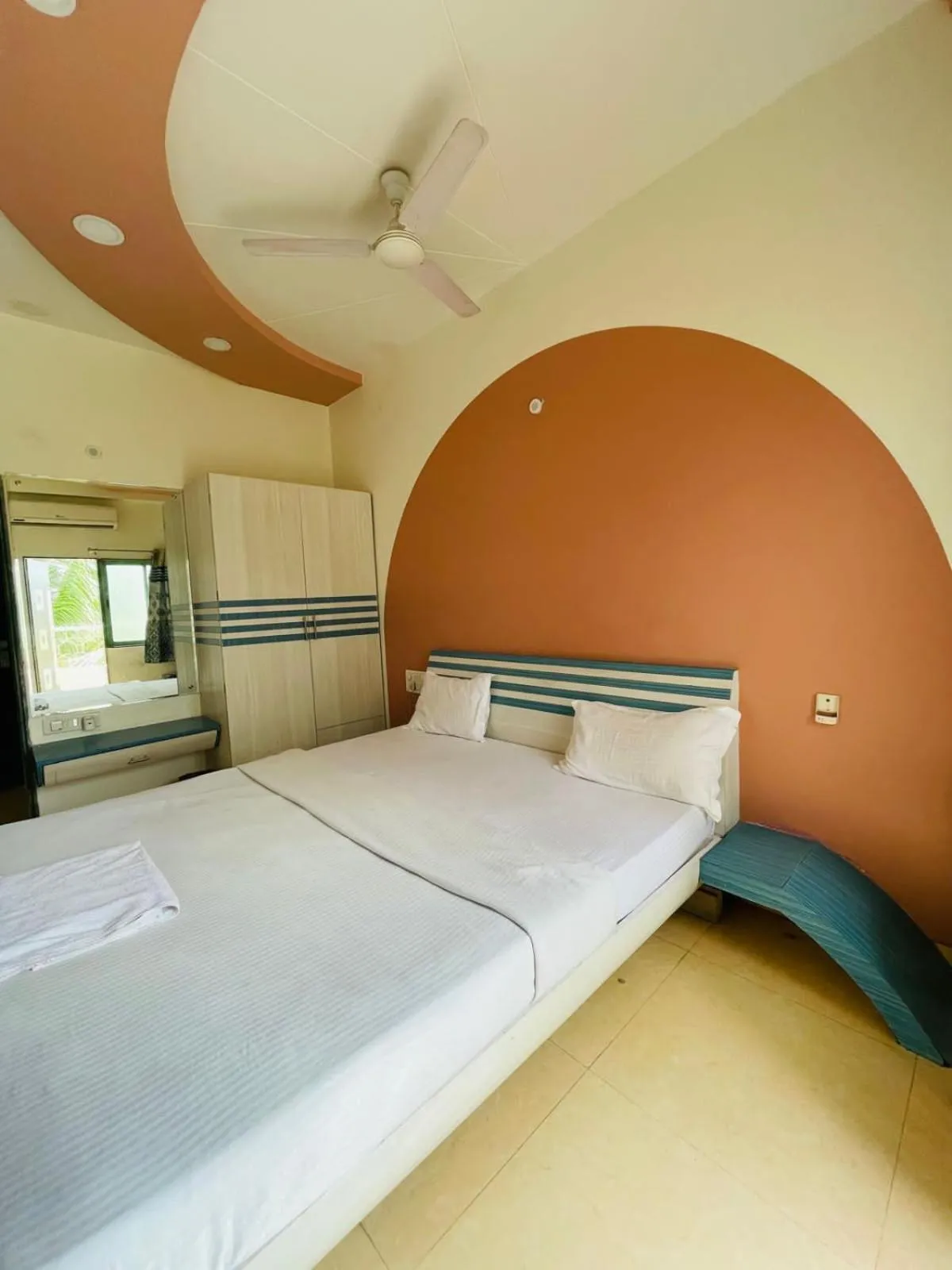Bed in Hotel Holiday Pride