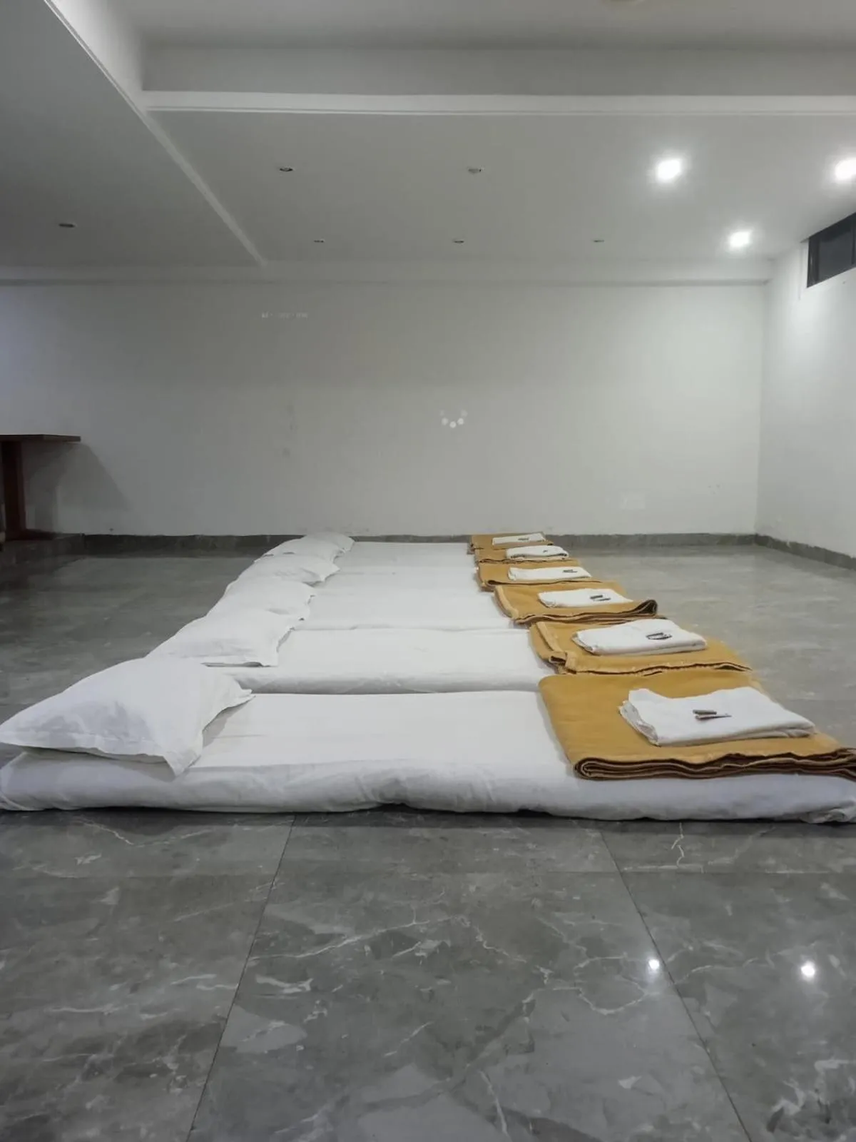Bed in Hotel Holiday Pride