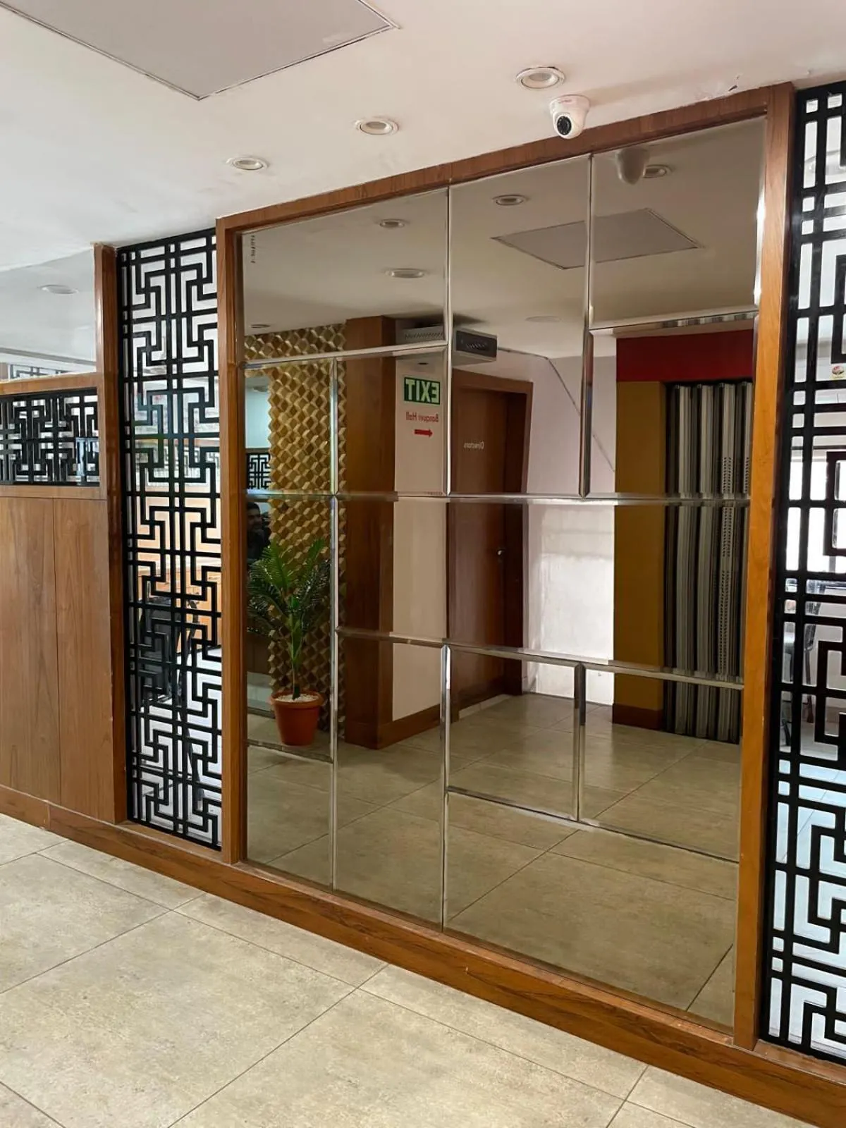 Lobby or reception in Hotel Holiday Pride